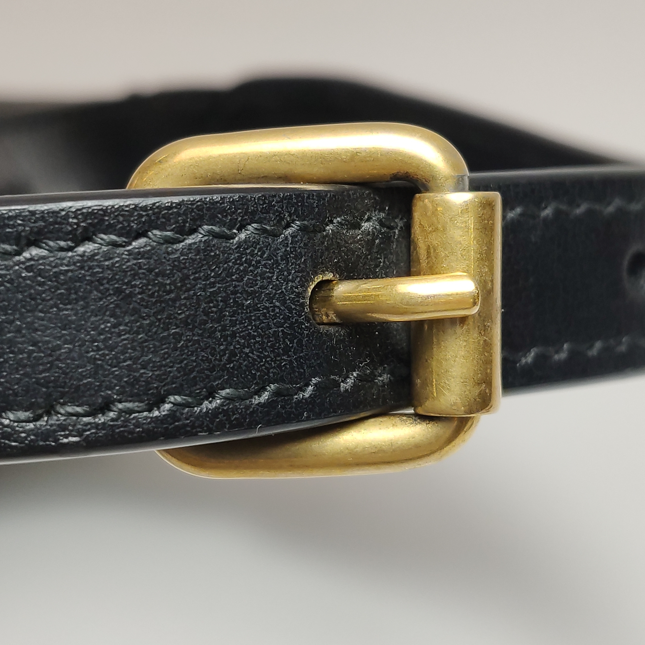 Gucci GG Marmont Half Moon Hobo Matelasse Leather Small — photo 10 of 14