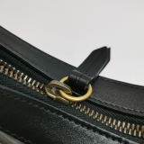 Gucci GG Marmont Half Moon Hobo Matelasse Leather Small — thumbnail 8