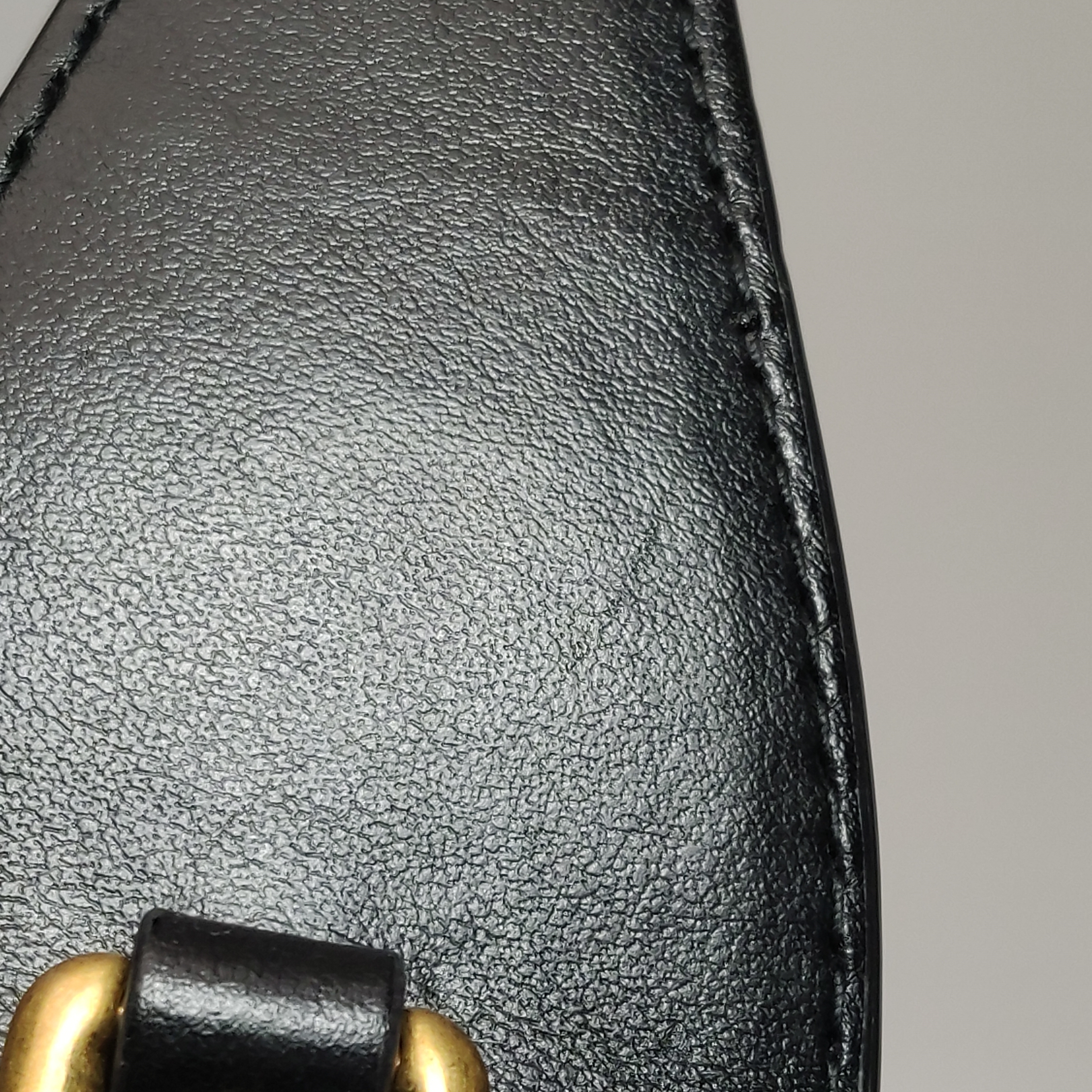 Gucci GG Marmont Half Moon Hobo Matelasse Leather Small — photo 9 of 12