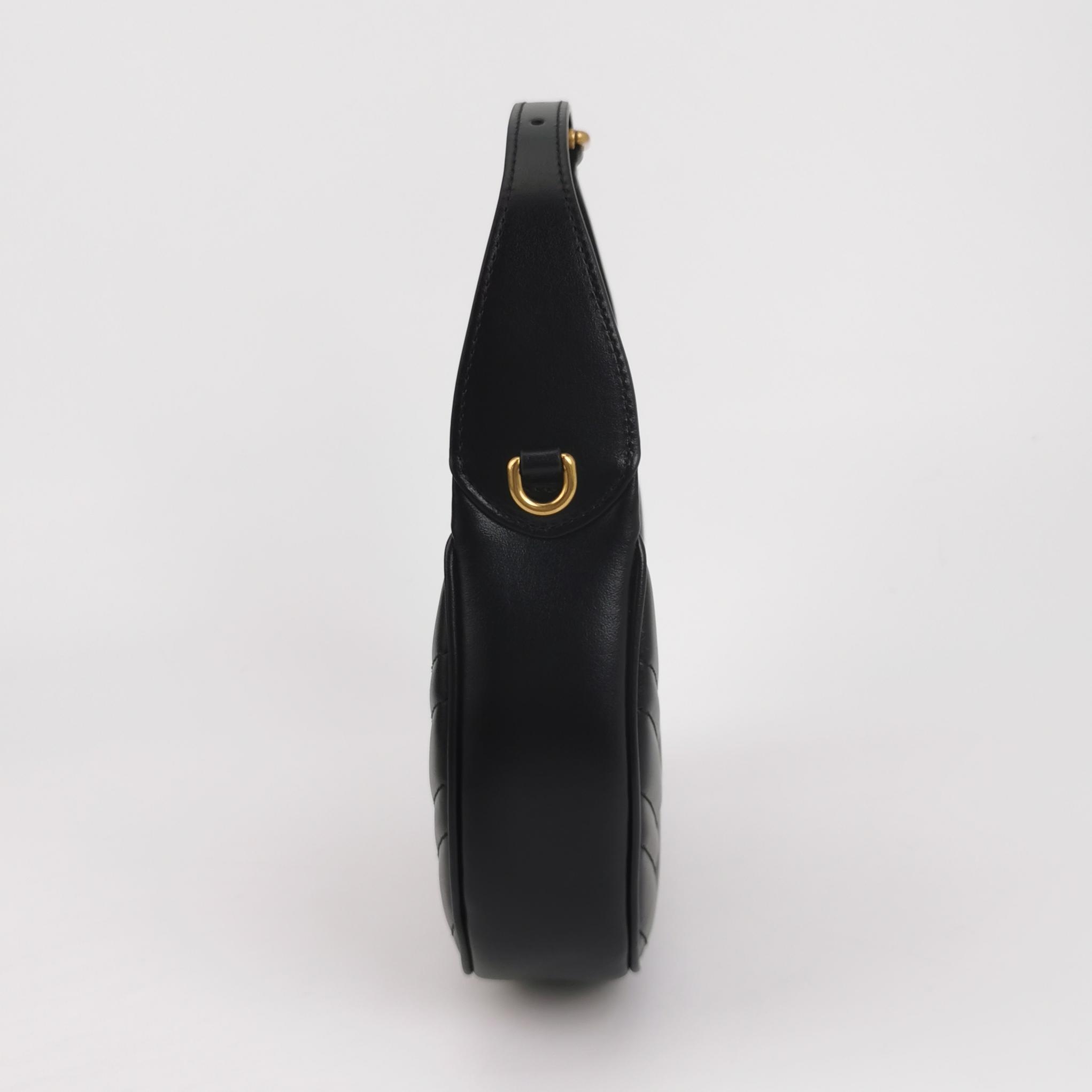 Gucci GG Marmont Half Moon Hobo Matelasse Leather Small — photo 4 of 10