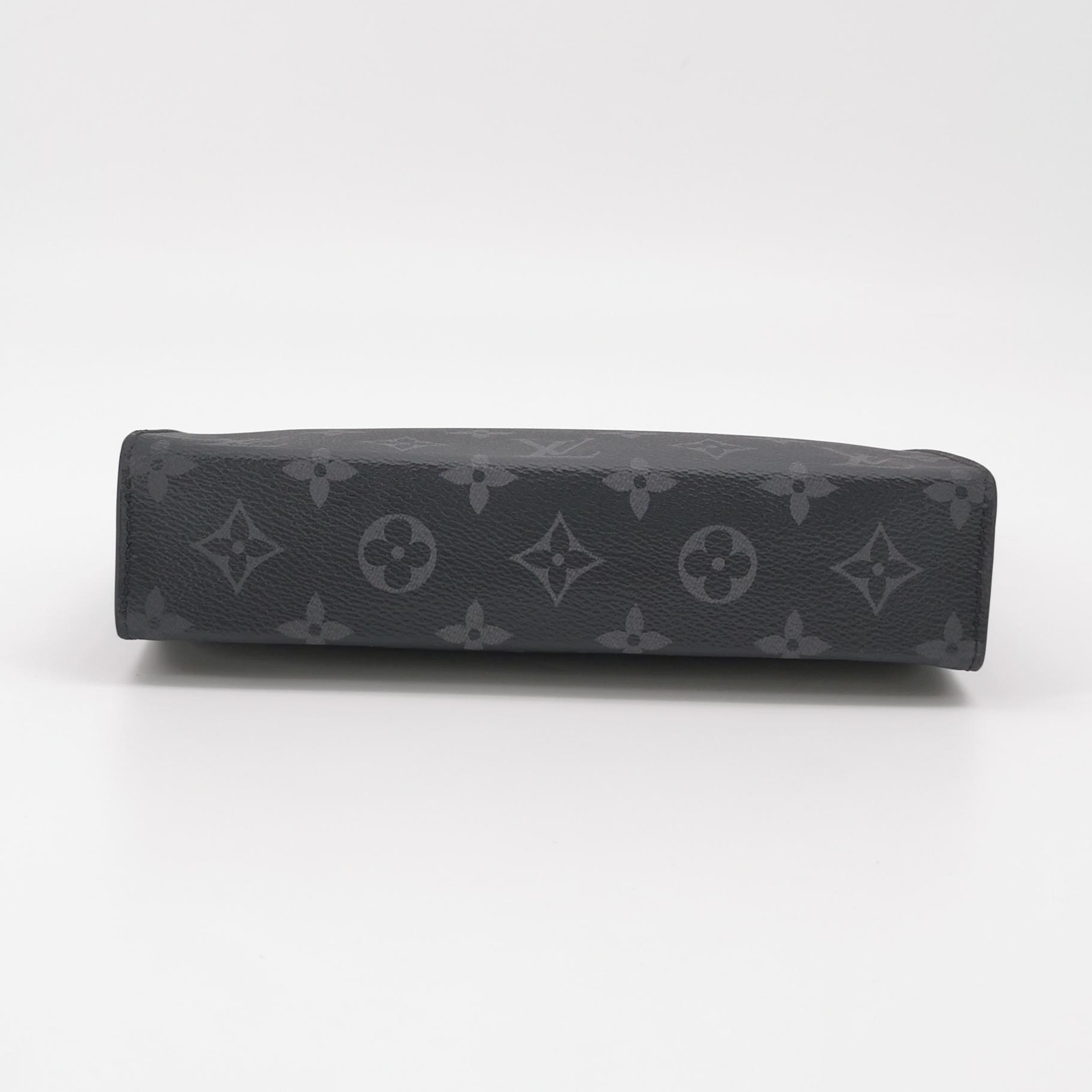 Louis Vuitton(LV) Gaston Wearable Wallet Monogram Eclipse Canvas — photo 7 of 12