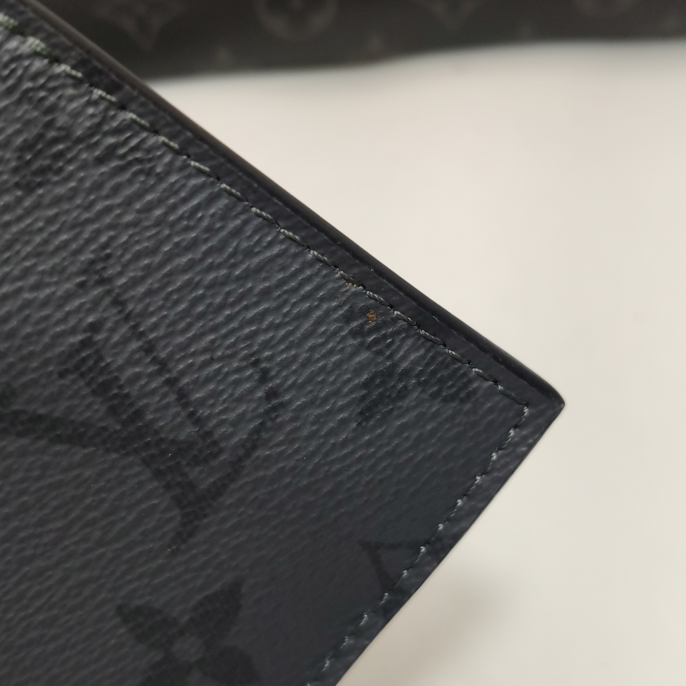 Louis Vuitton(LV) Gaston Wearable Wallet Monogram Eclipse Canvas — photo 17 of 19