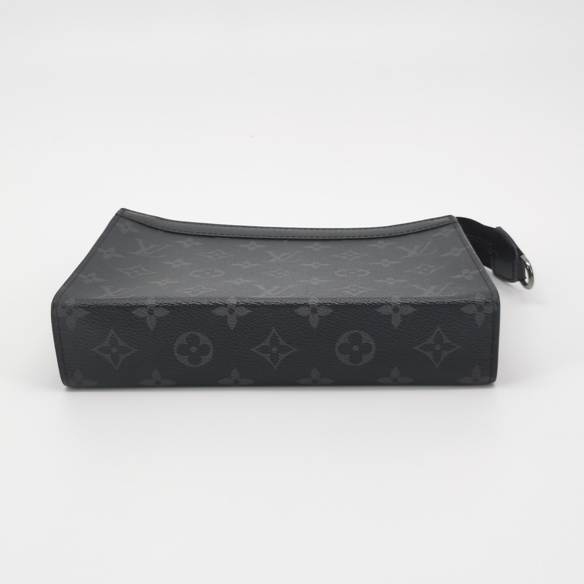 Louis Vuitton(LV) Gaston Wearable Wallet Monogram Eclipse Canvas — photo 7 of 19