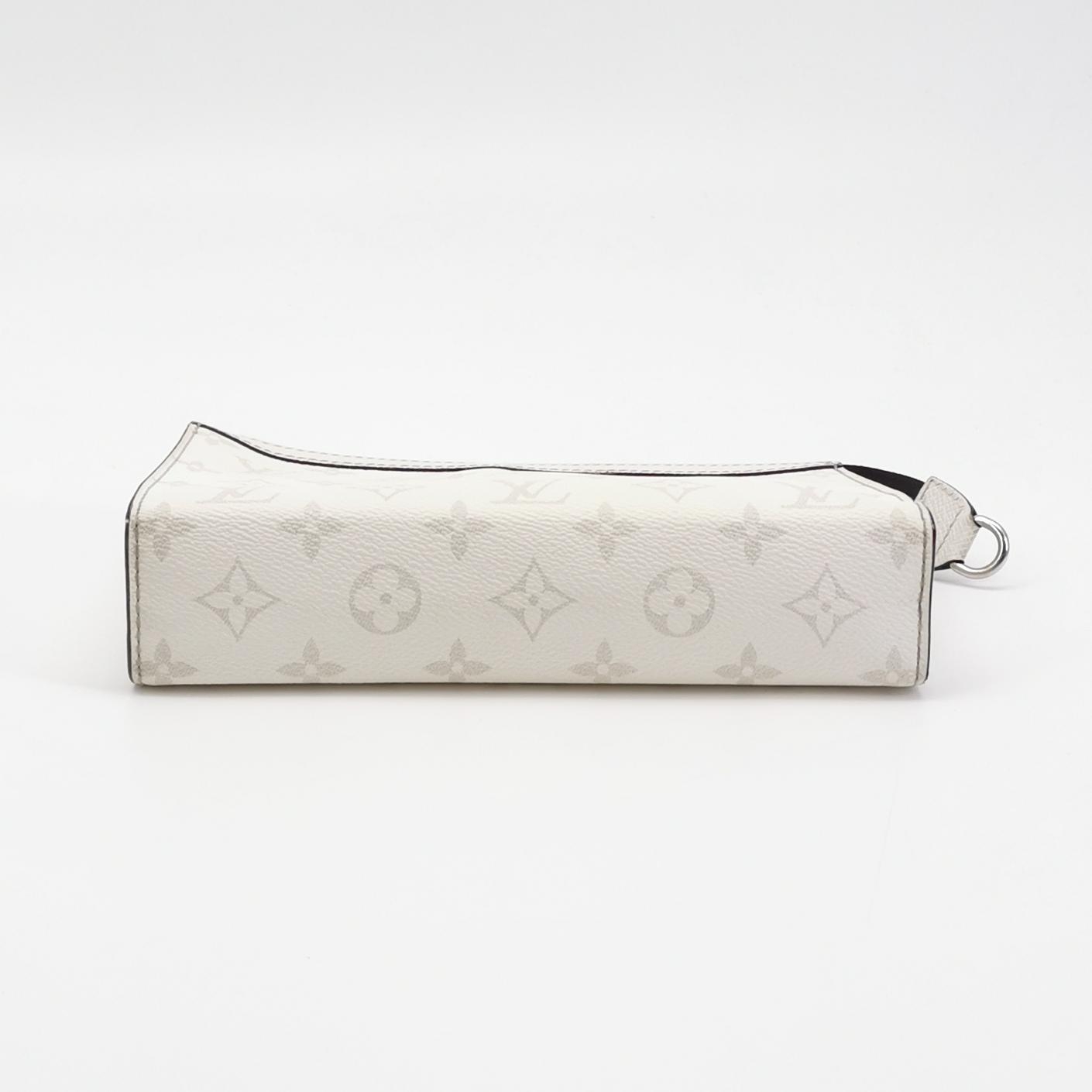 Louis Vuitton(LV) Gaston Wearable Wallet Monogram Eclipse Canvas — photo 7 of 19