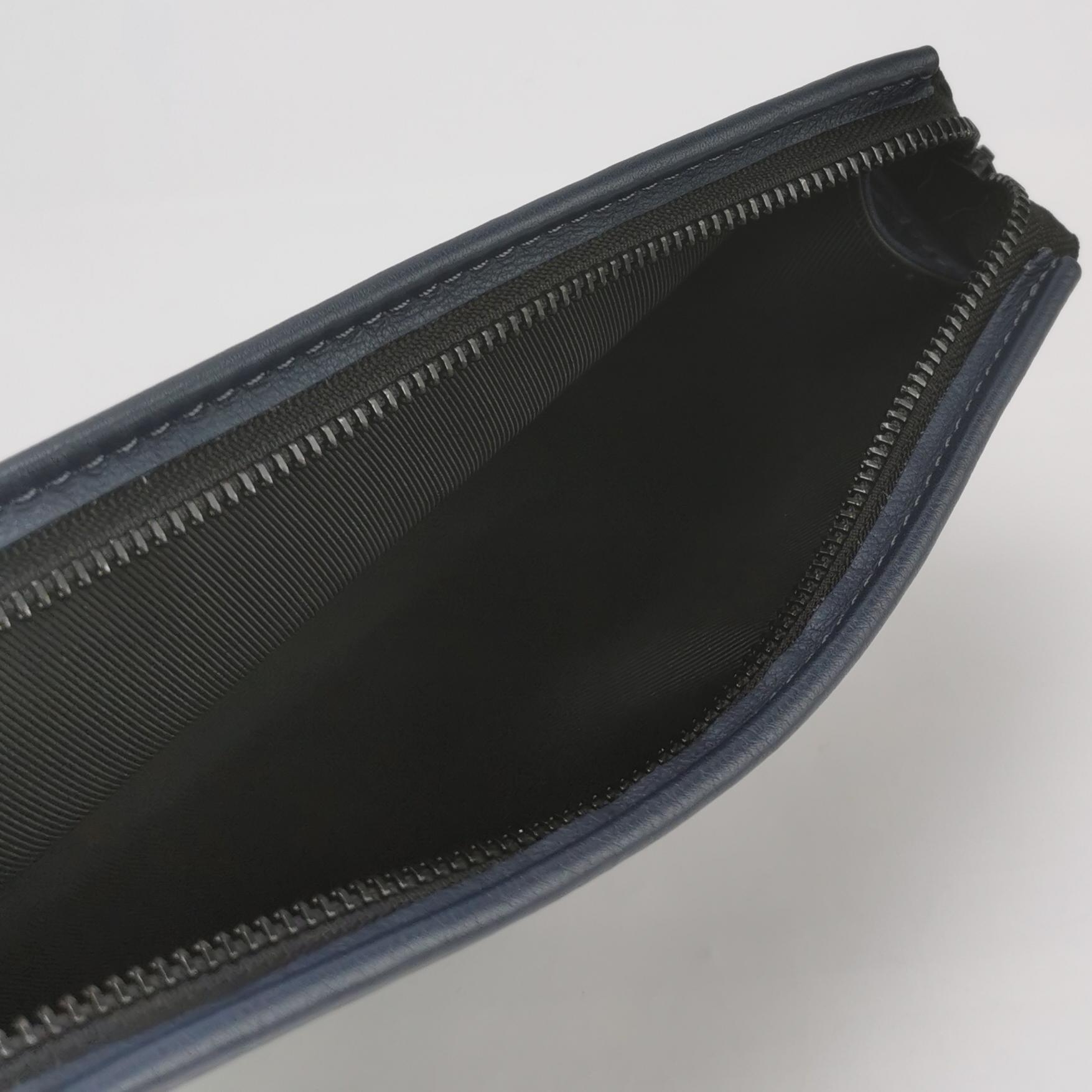 Louis Vuitton(LV) Gaston Wearable Wallet Monogram Eclipse Canvas — photo 8 of 15