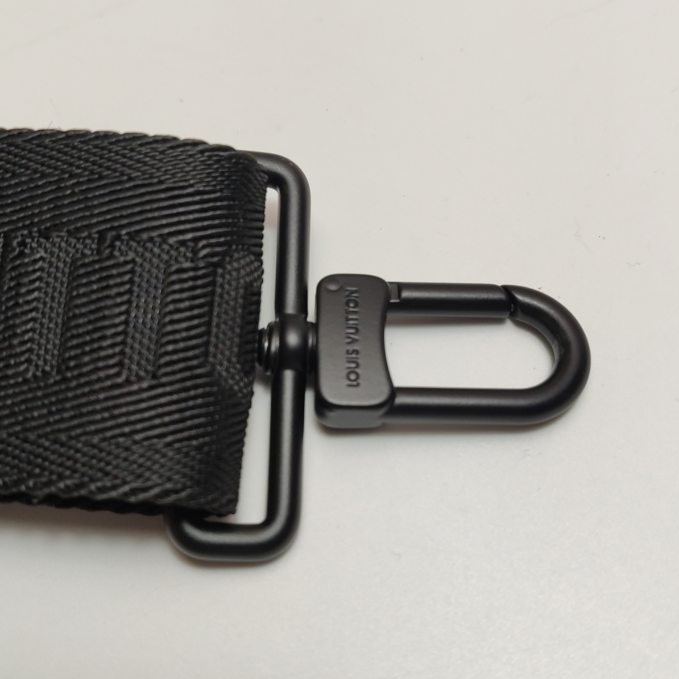 Louis Vuitton(LV) Gaston Wearable Wallet Monogram Eclipse Canvas — photo 11 of 15