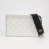 Louis Vuitton(LV) Gaston Wearable Wallet Monogram Eclipse Canvas — thumbnail 5