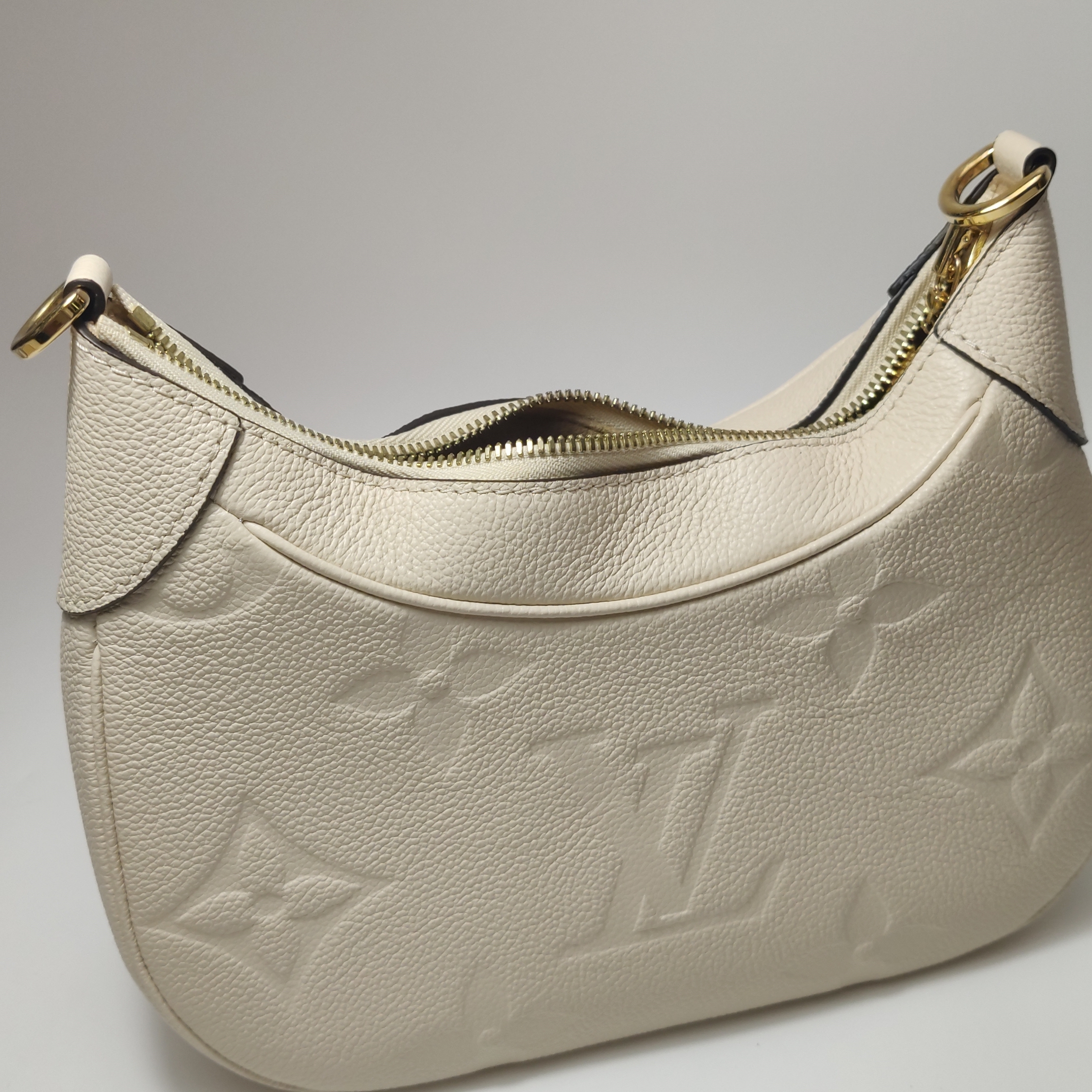 Louis Vuitton(LV) Bagatelle NM Handbag Monogram Empreinte Giant — photo 7 of 12