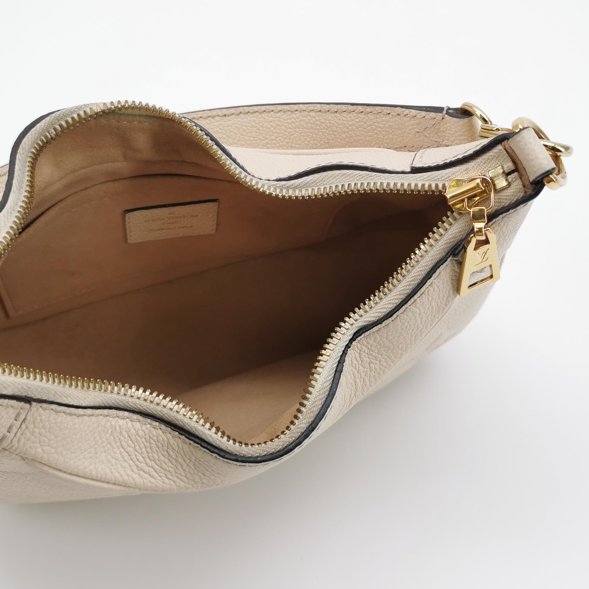 Louis Vuitton(LV) Bagatelle NM Handbag Monogram Empreinte Giant — photo 7 of 16