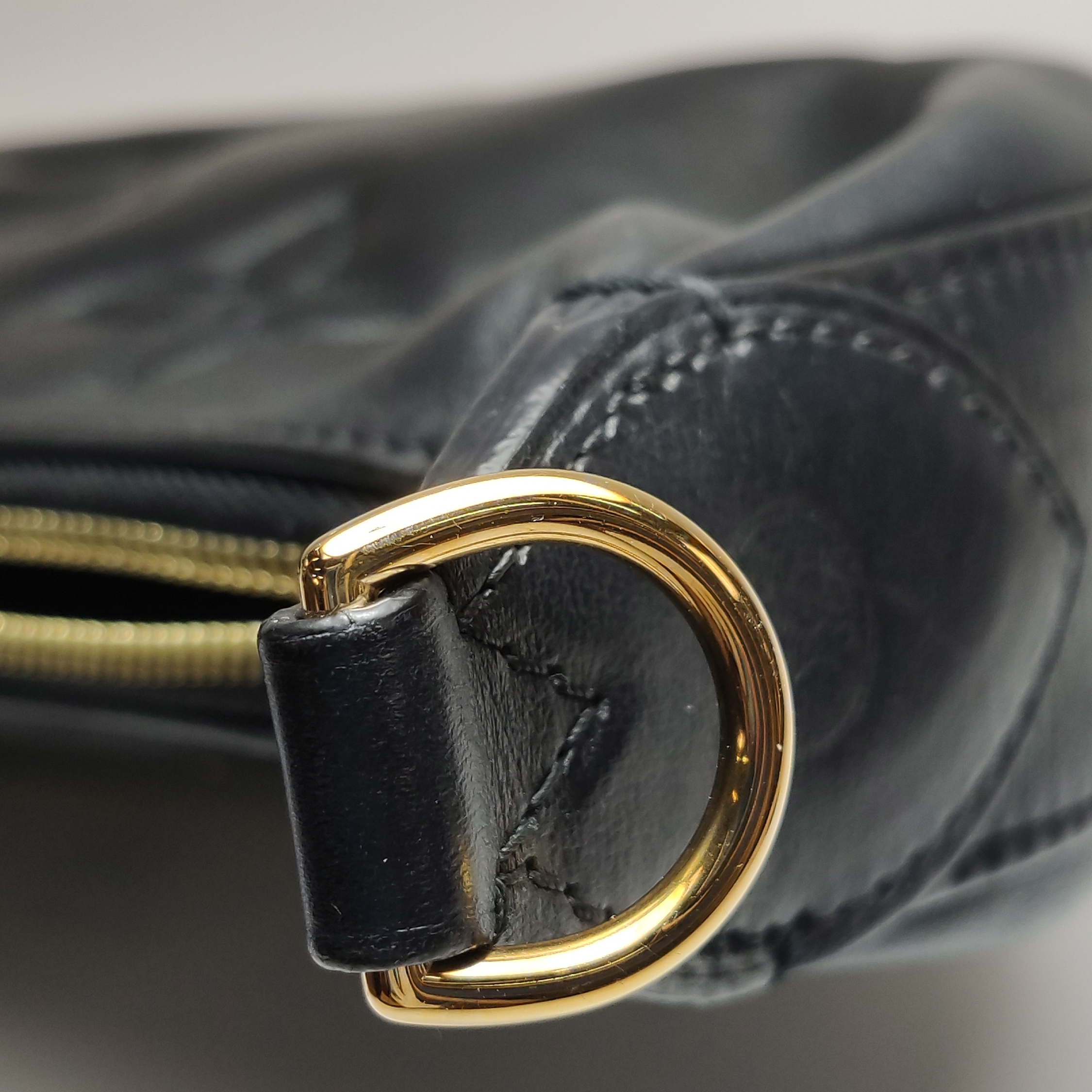 Louis Vuitton(LV) Over The Moon Bag Bubblegram Leather — photo 12 of 15
