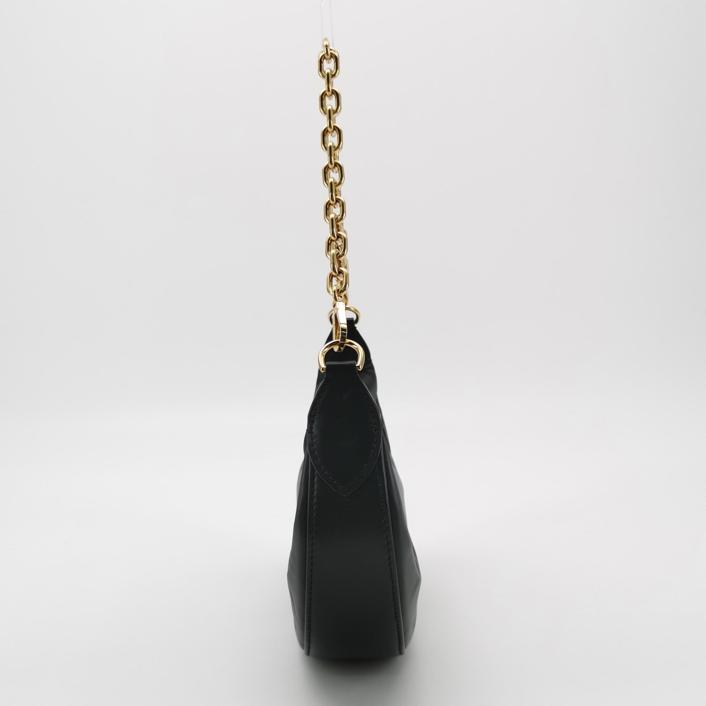Louis Vuitton(LV) Over The Moon Bag Bubblegram Leather — photo 4 of 13
