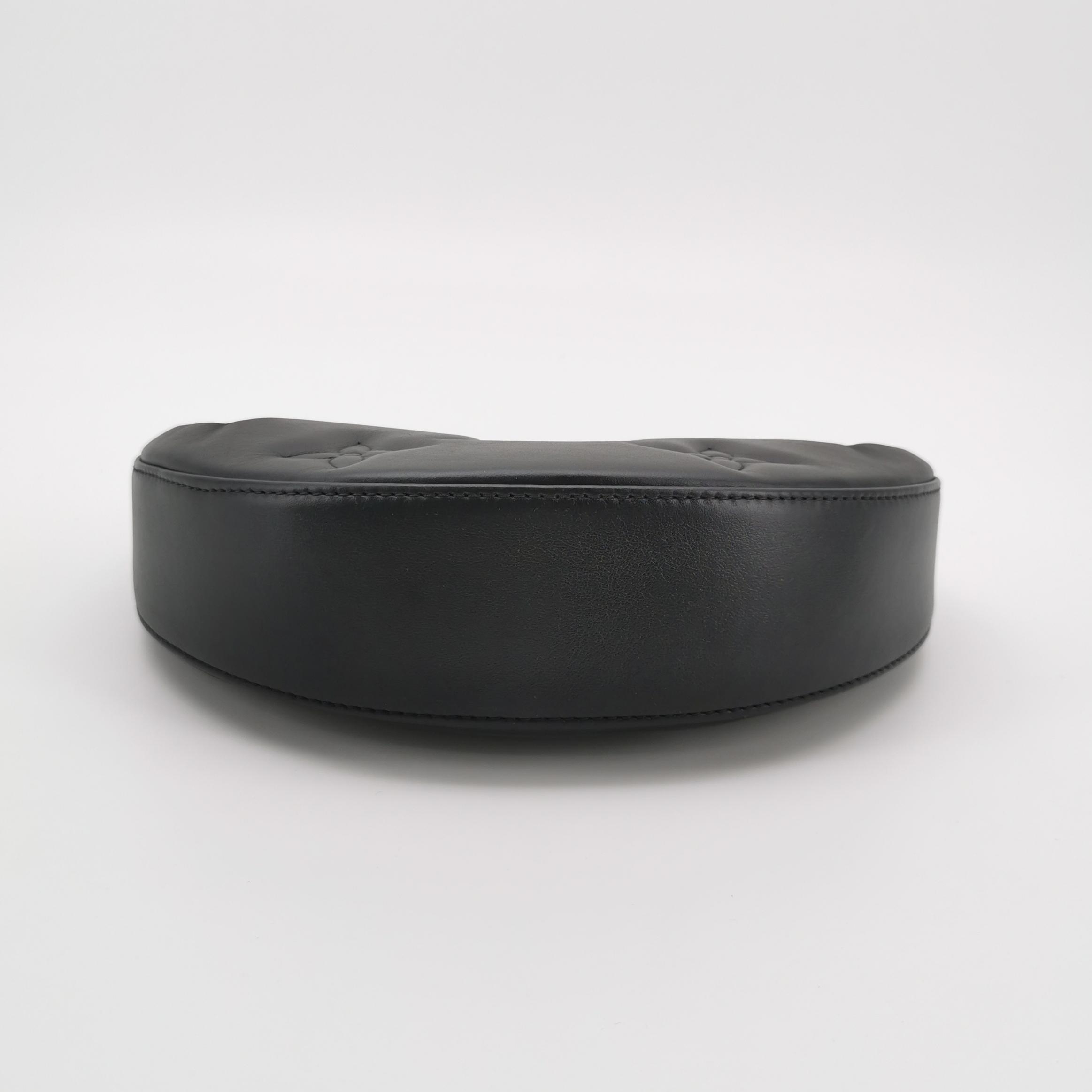 Louis Vuitton(LV) Over The Moon Bag Bubblegram Leather — photo 6 of 13