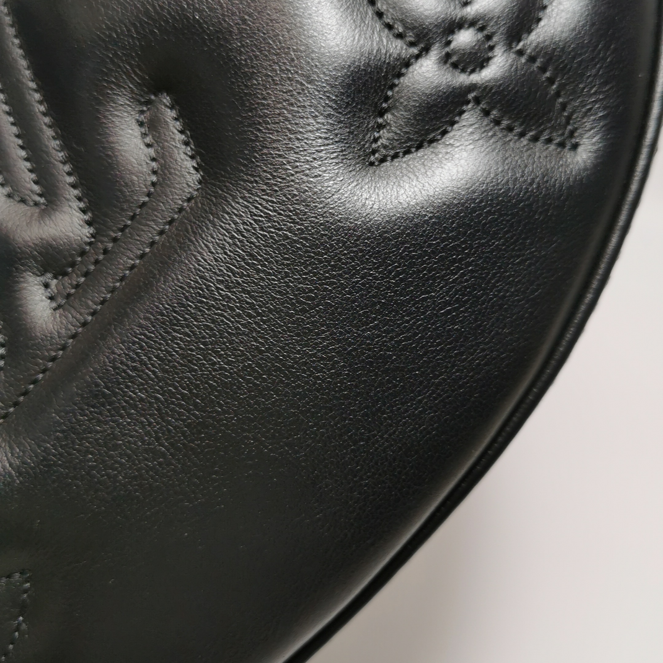 Louis Vuitton(LV) Over The Moon Bag Bubblegram Leather — photo 14 of 16
