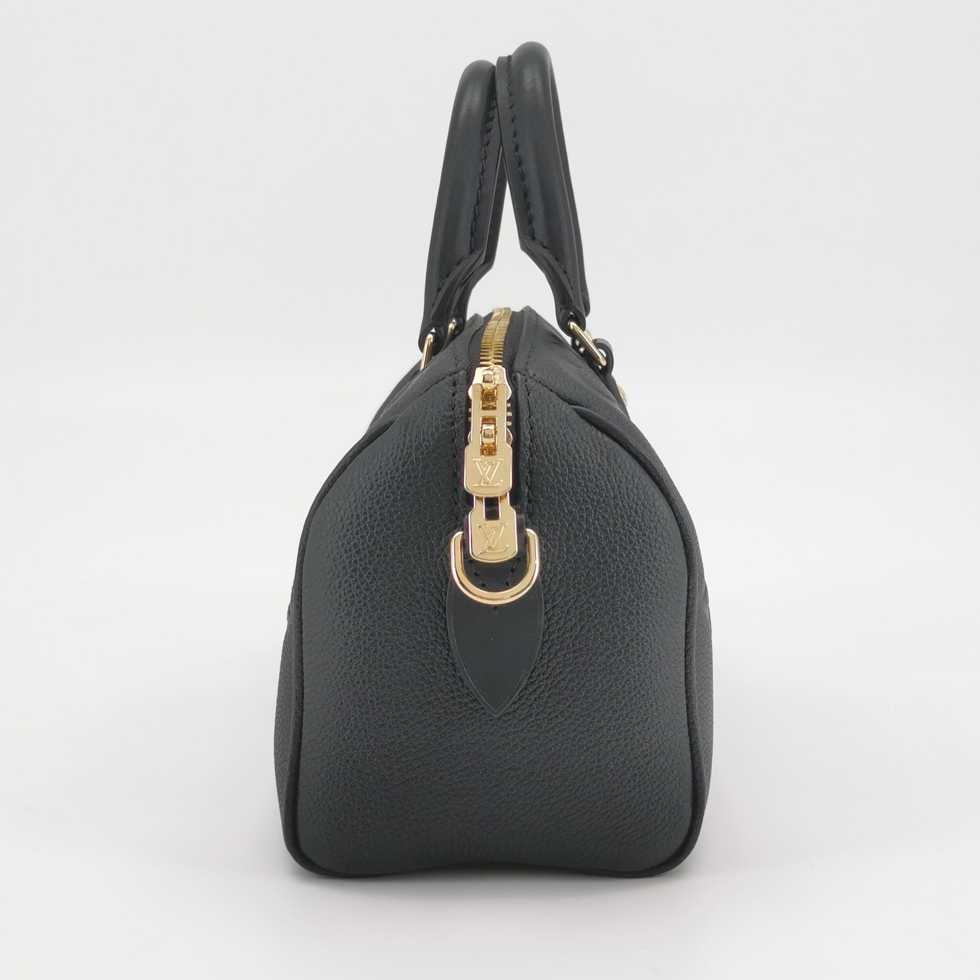 Louis Vuitton(LV) Speedy Bandouliere Bag Monogram Empreinte Giant 20 — photo 4 of 14