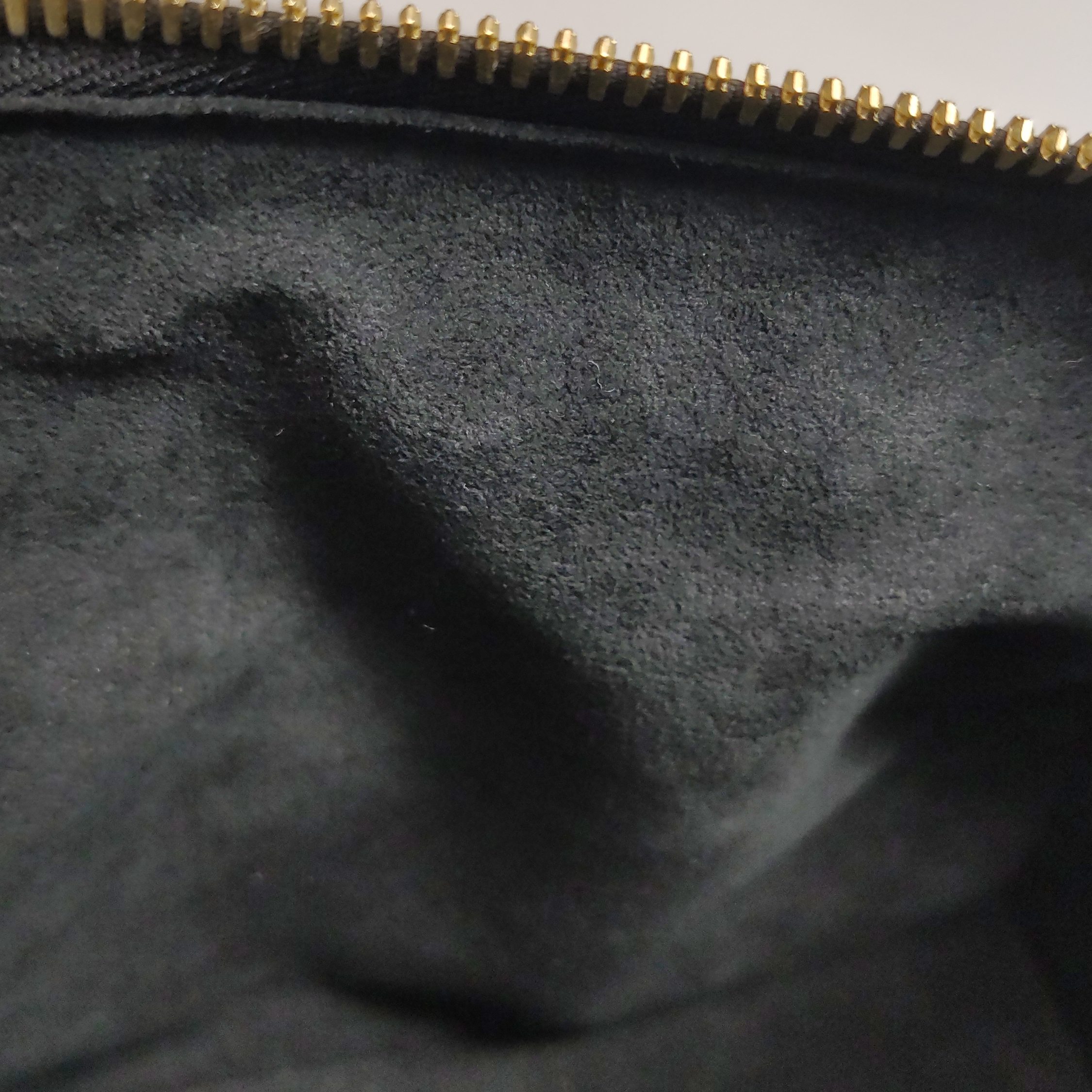 Louis Vuitton(LV) Speedy Bandouliere Bag Monogram Empreinte Giant 20 — photo 8 of 12