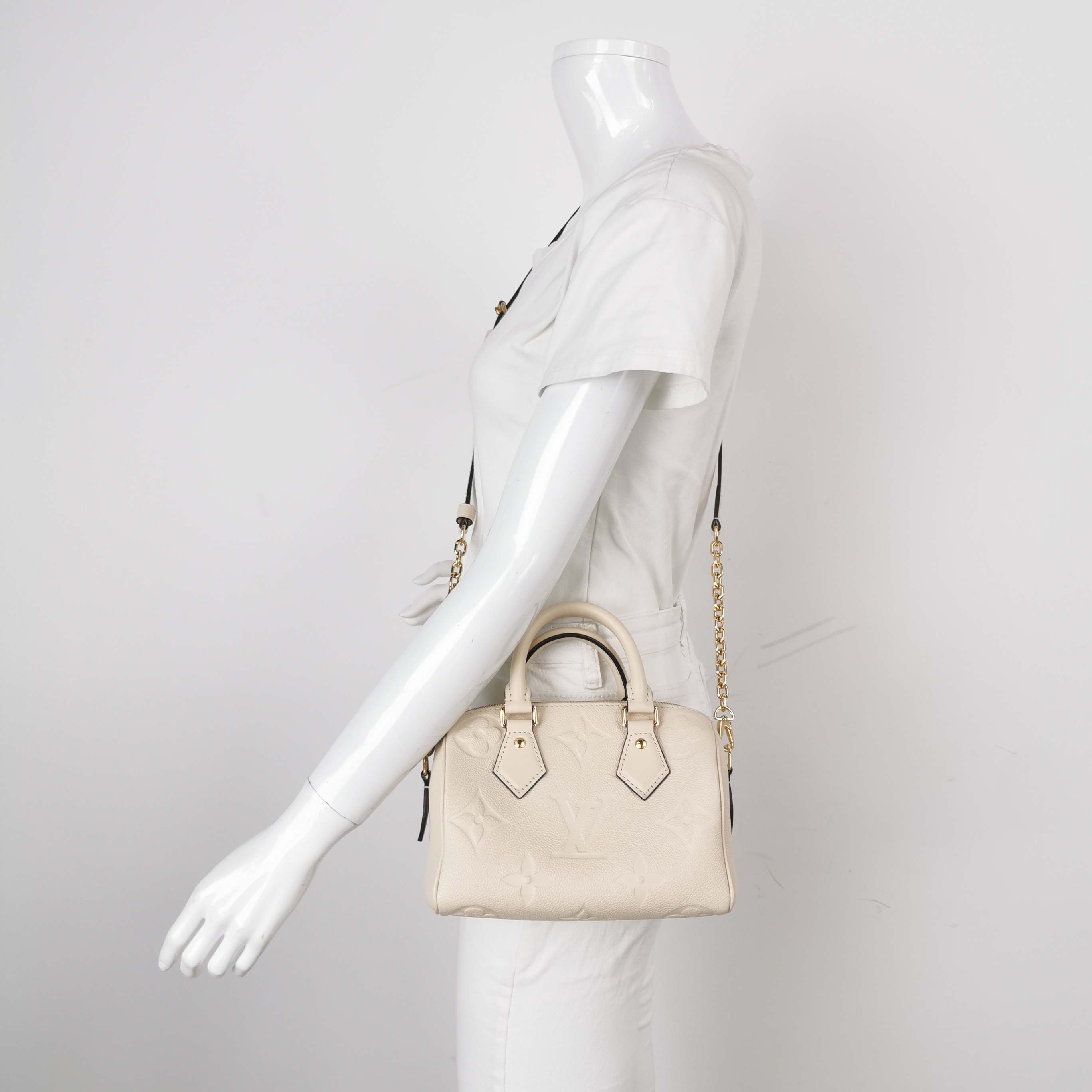 Louis Vuitton(LV) Speedy Bandouliere Bag Monogram Empreinte Giant 20 — alternate view