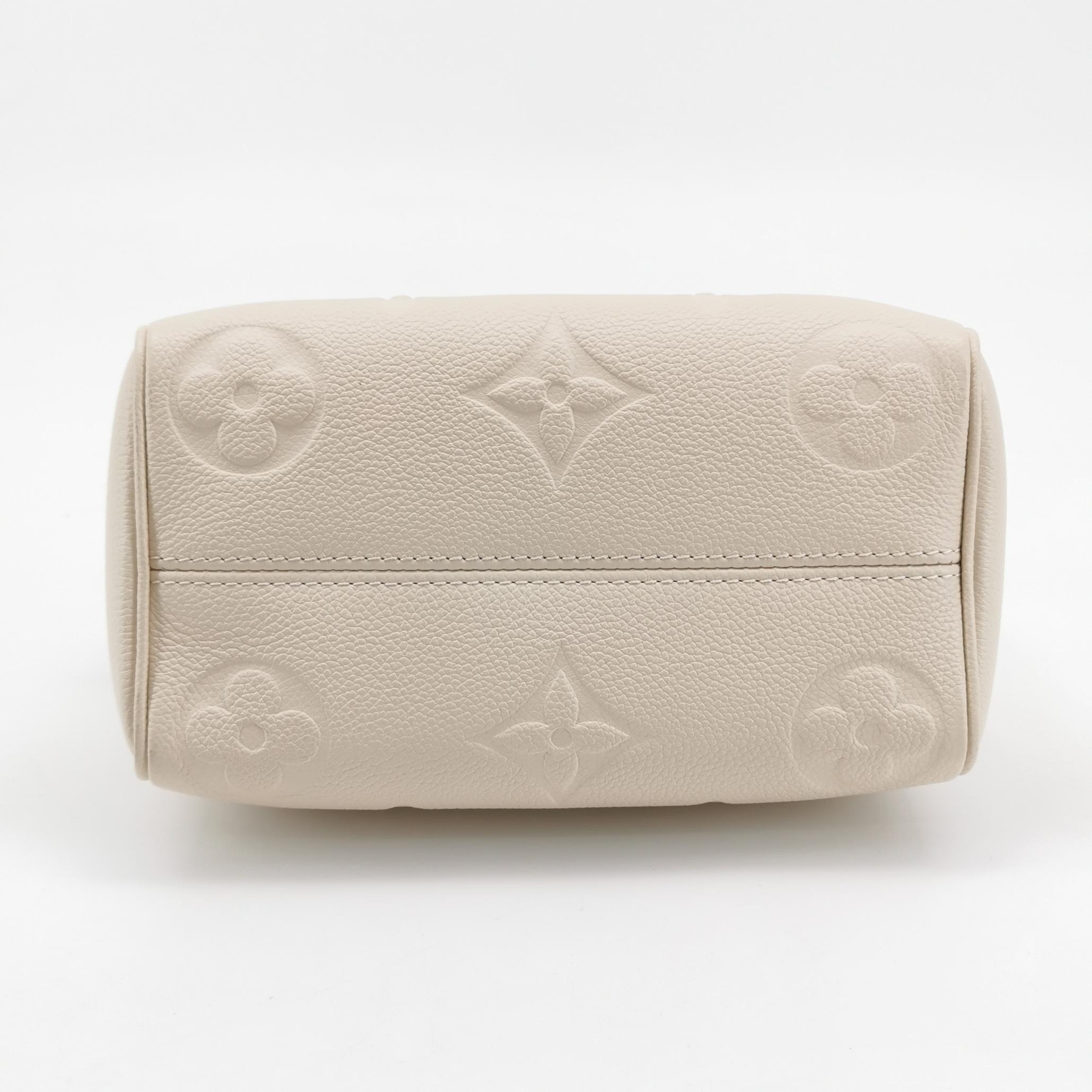Louis Vuitton(LV) Speedy Bandouliere Bag Monogram Empreinte Giant 20 — photo 6 of 16