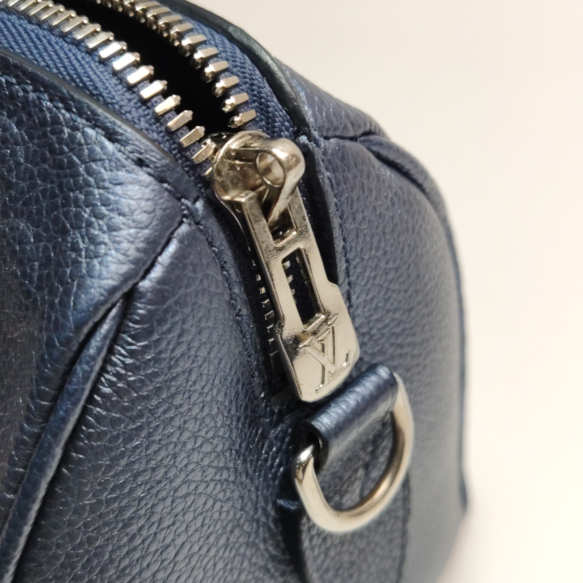 Louis Vuitton(LV) Speedy Bandouliere Bag Monogram Empreinte Giant 20 — photo 9 of 17