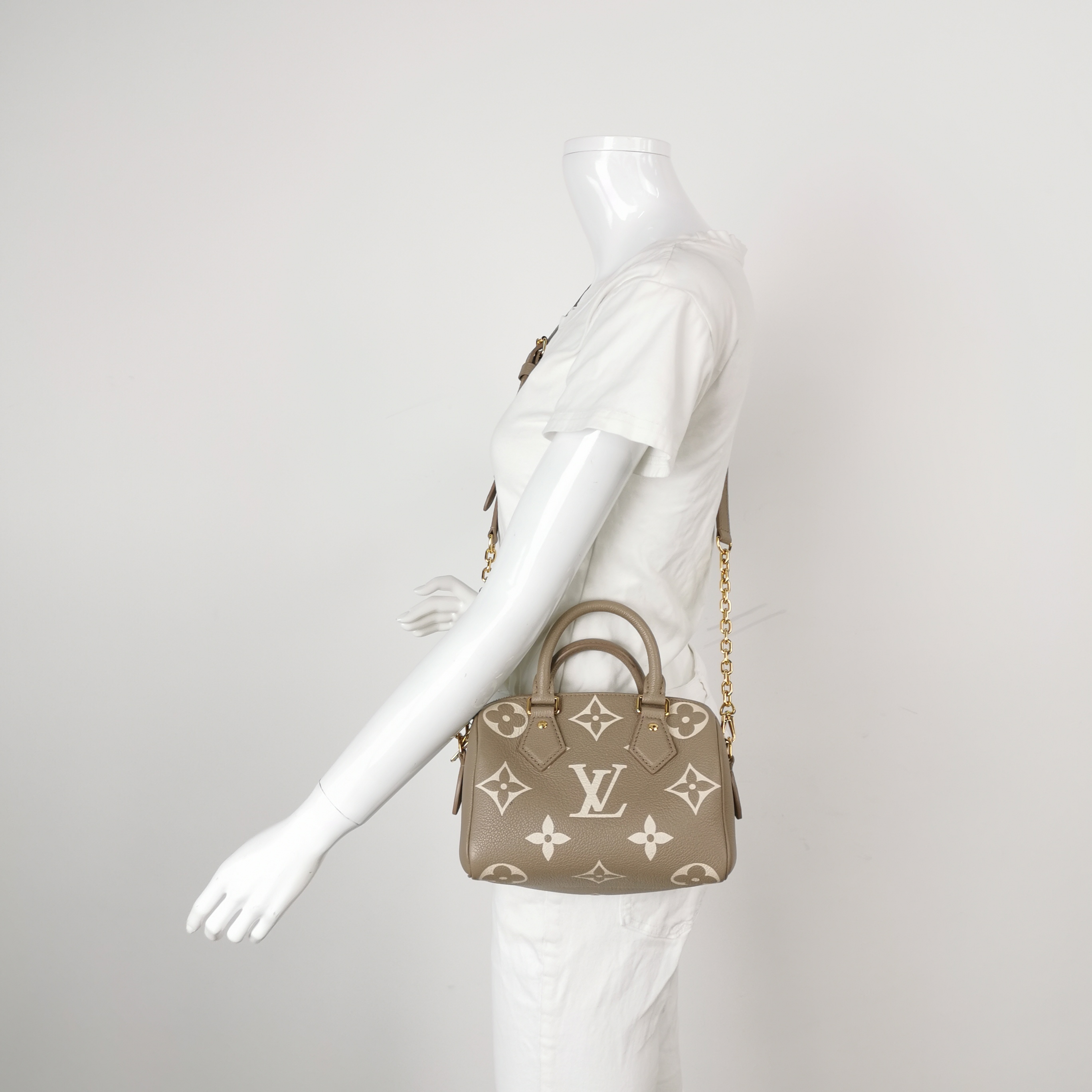 Louis Vuitton(LV) Speedy Bandouliere Bag Monogram Empreinte Giant 20 — alternate view