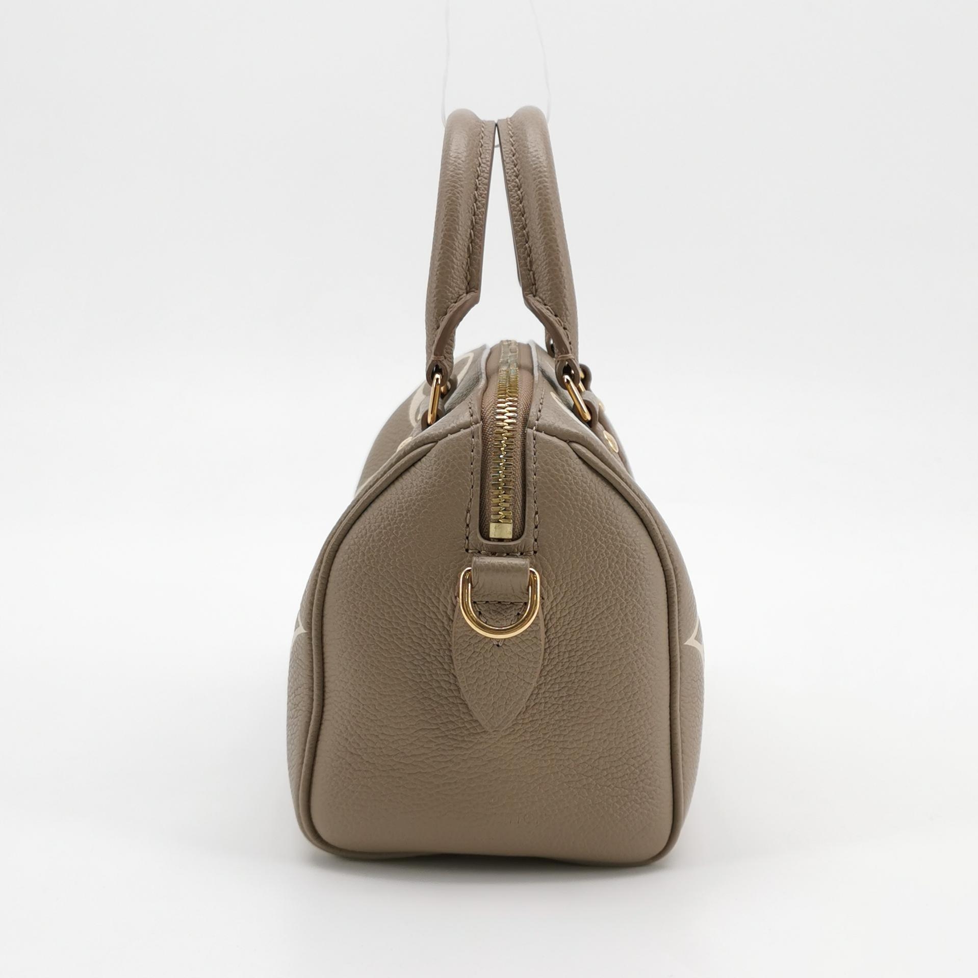 Louis Vuitton(LV) Speedy Bandouliere Bag Monogram Empreinte Giant 20 — photo 4 of 16