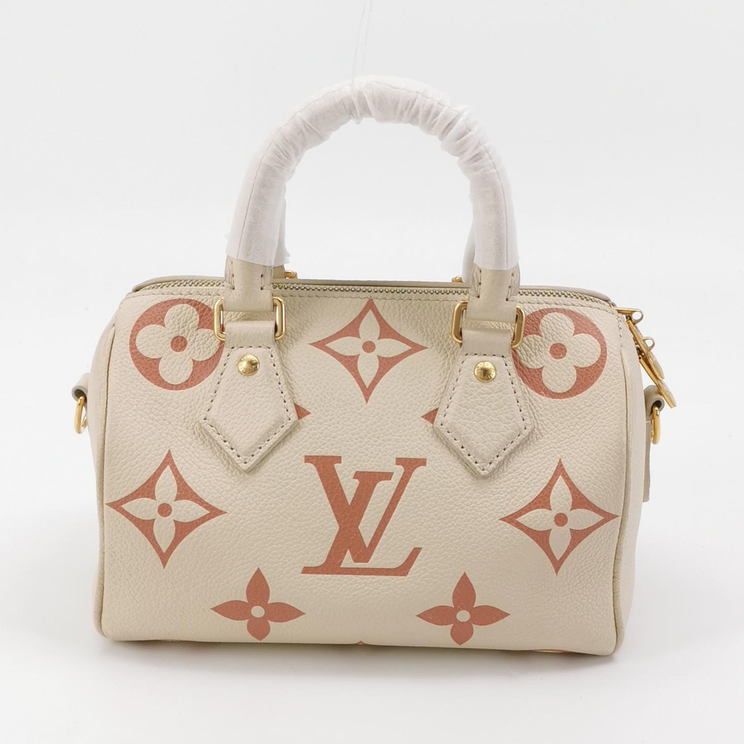 Louis Vuitton(LV) Speedy Bandouliere Bag Monogram Empreinte Giant 20 — photo 5 of 14
