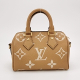 Louis Vuitton(LV) Speedy Bandouliere Bag Monogram Empreinte Giant 20 — thumbnail 5