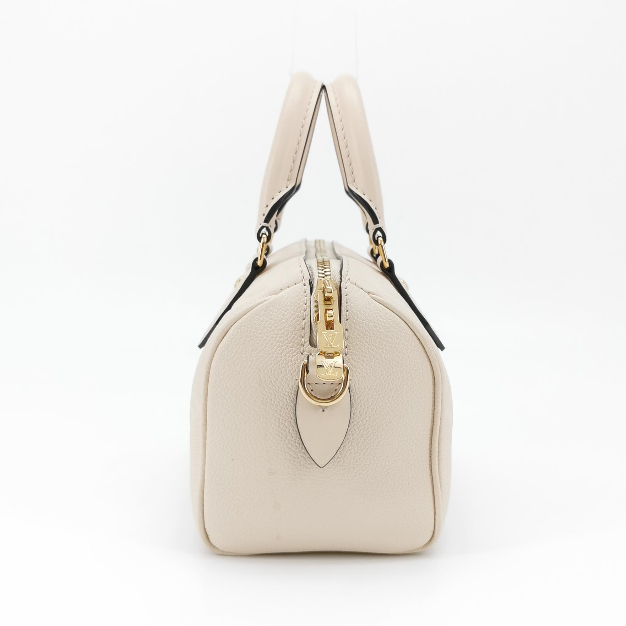Louis Vuitton(LV) Speedy Bandouliere Bag Monogram Empreinte Giant 20 — photo 3 of 13