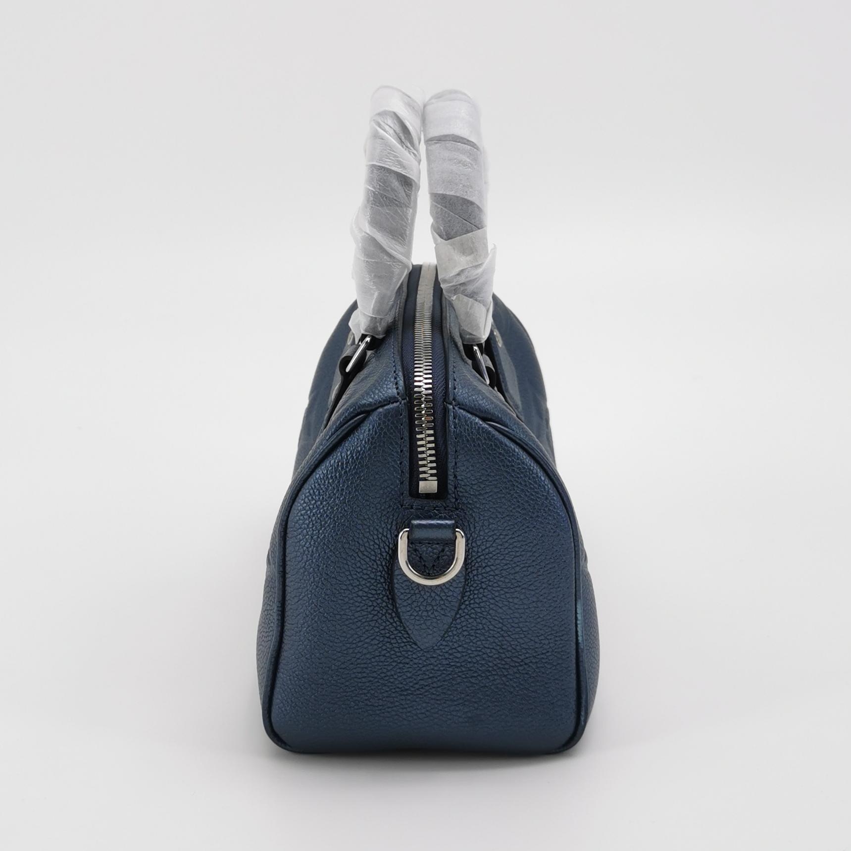 Louis Vuitton(LV) Speedy Bandouliere Bag Monogram Empreinte Giant 20 — photo 4 of 15