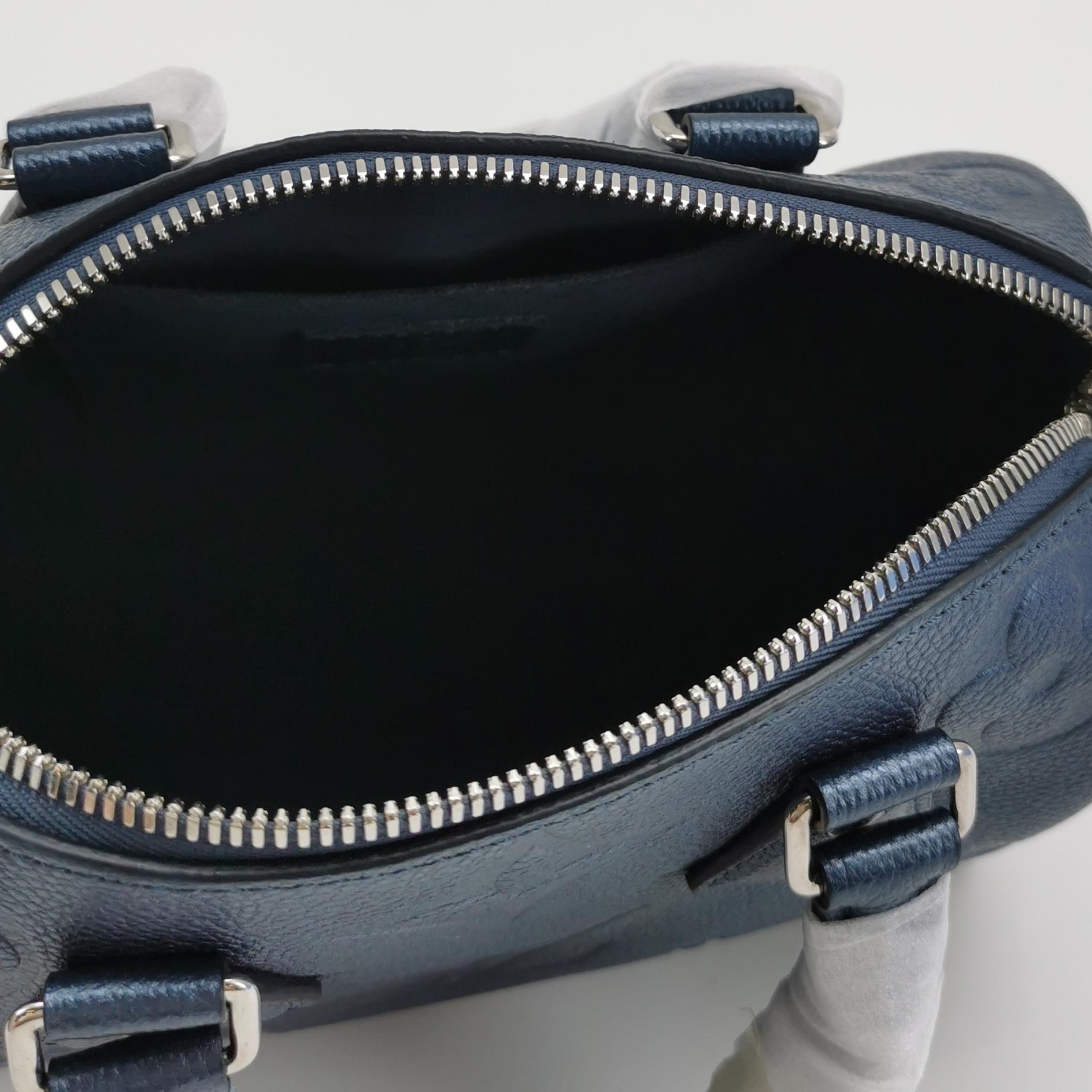 Louis Vuitton(LV) Speedy Bandouliere Bag Monogram Empreinte Giant 20 — photo 8 of 15