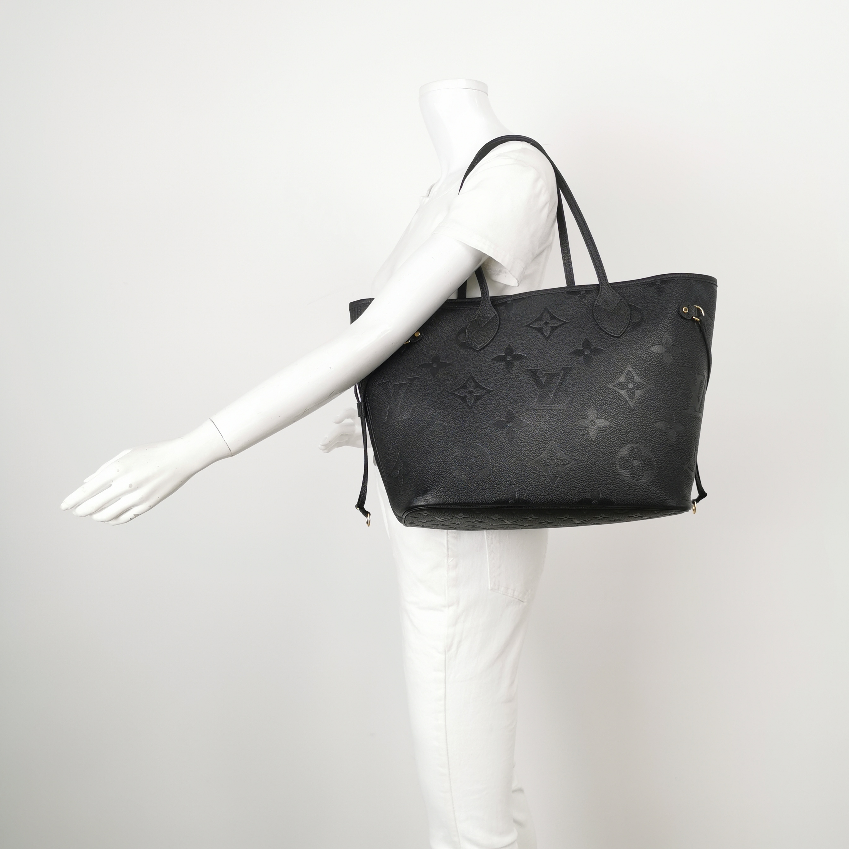 Louis Vuitton （LV）Neverfull NM Tote Monogram Empreinte Giant MM — alternate view