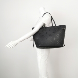 Louis Vuitton （LV）Neverfull NM Tote Monogram Empreinte Giant MM — thumbnail 2