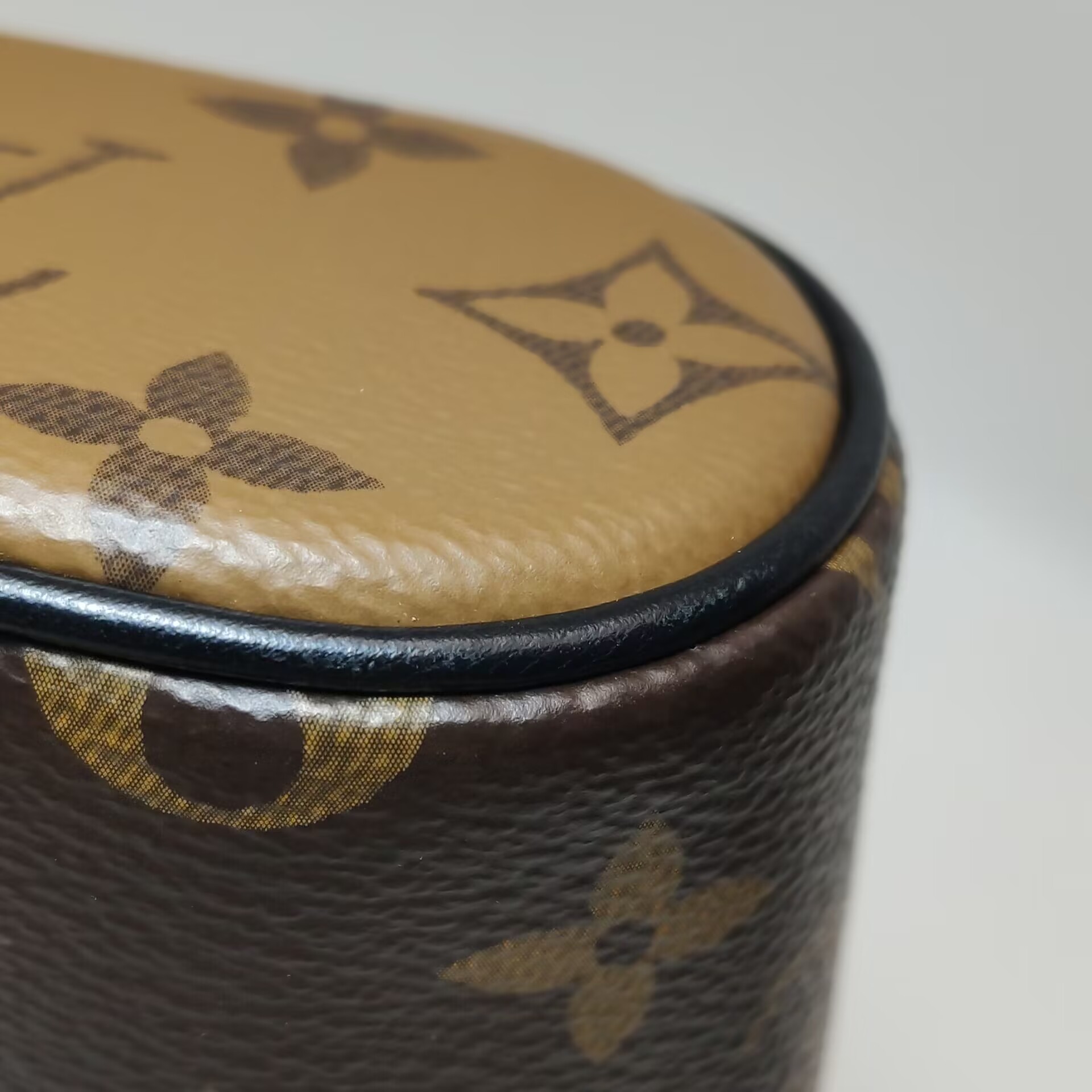 Louis Vuitton(LV) Vanity Handbag Reverse Monogram Canvas — photo 12 of 18