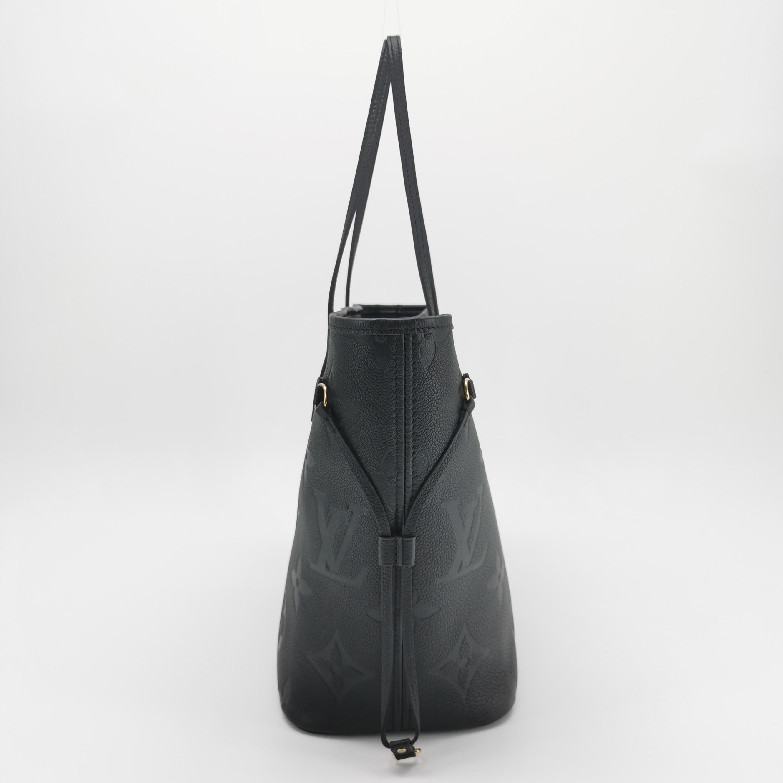 Louis Vuitton （LV）Neverfull NM Tote Monogram Empreinte Giant MM