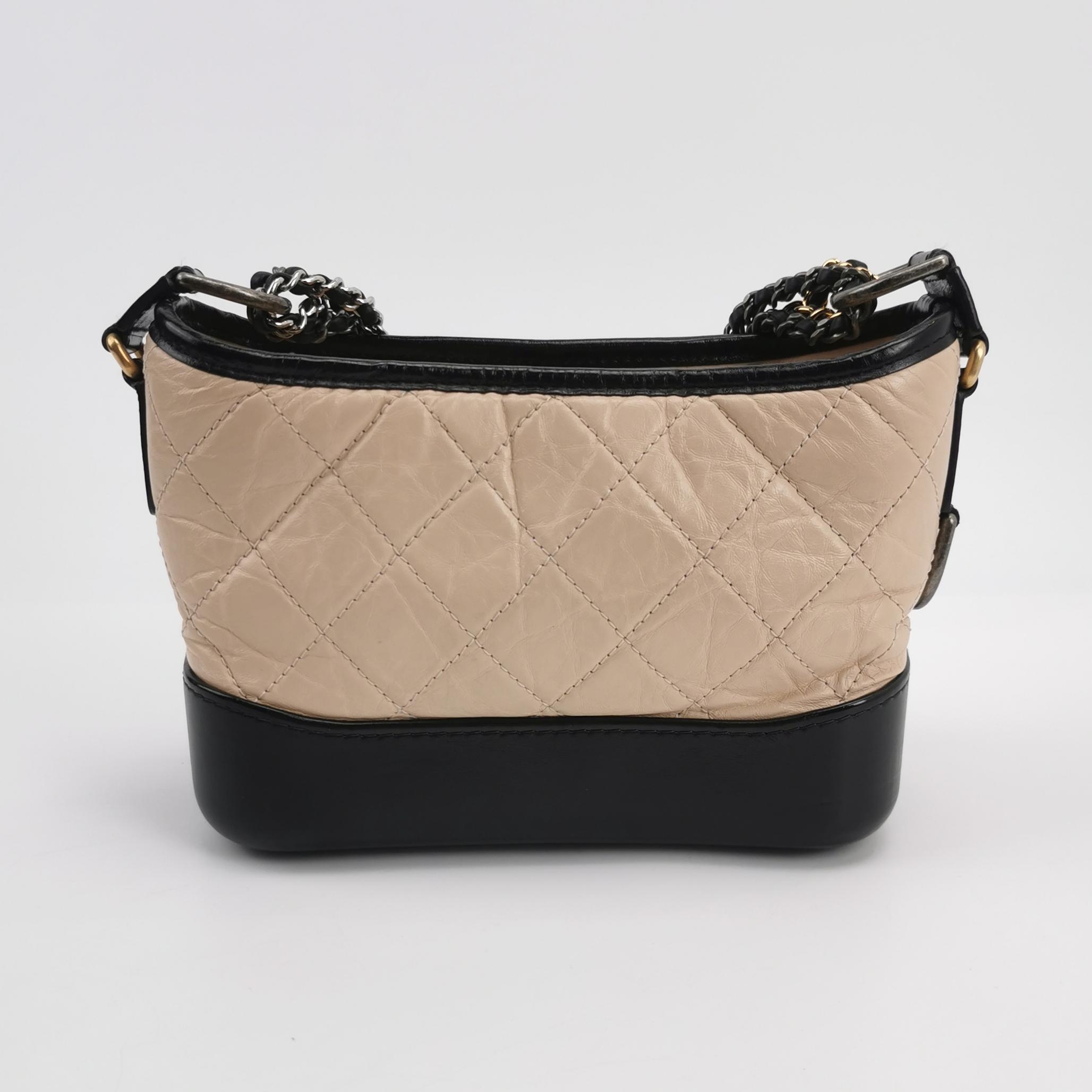 Chanel GAbrielle Hobo Quilted Aged Calfskon Small — photo 3 of 16