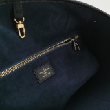 Louis Vuitton （LV）Neverfull NM Tote Monogram Empreinte Giant MM — thumbnail 8