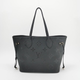 Louis Vuitton （LV）Neverfull NM Tote Monogram Empreinte Giant MM — thumbnail 3