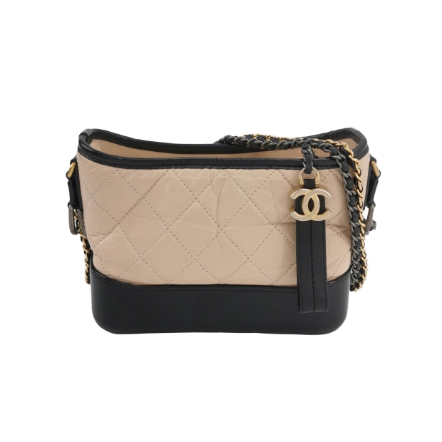 Chanel GAbrielle Hobo Quilted Aged Calfskon Small — pre-owned, Vierlot