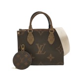 Louis Vuitton(LV) OnTheGo Tote Reverse Monogram Giant PM — thumbnail 1