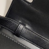 Saint Laurent Manhattan Shoulder Bag Leather Medium — thumbnail 21