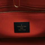 Louis Vuitton(LV) OnTheGo Tote Reverse Monogram Giant PM — thumbnail 8