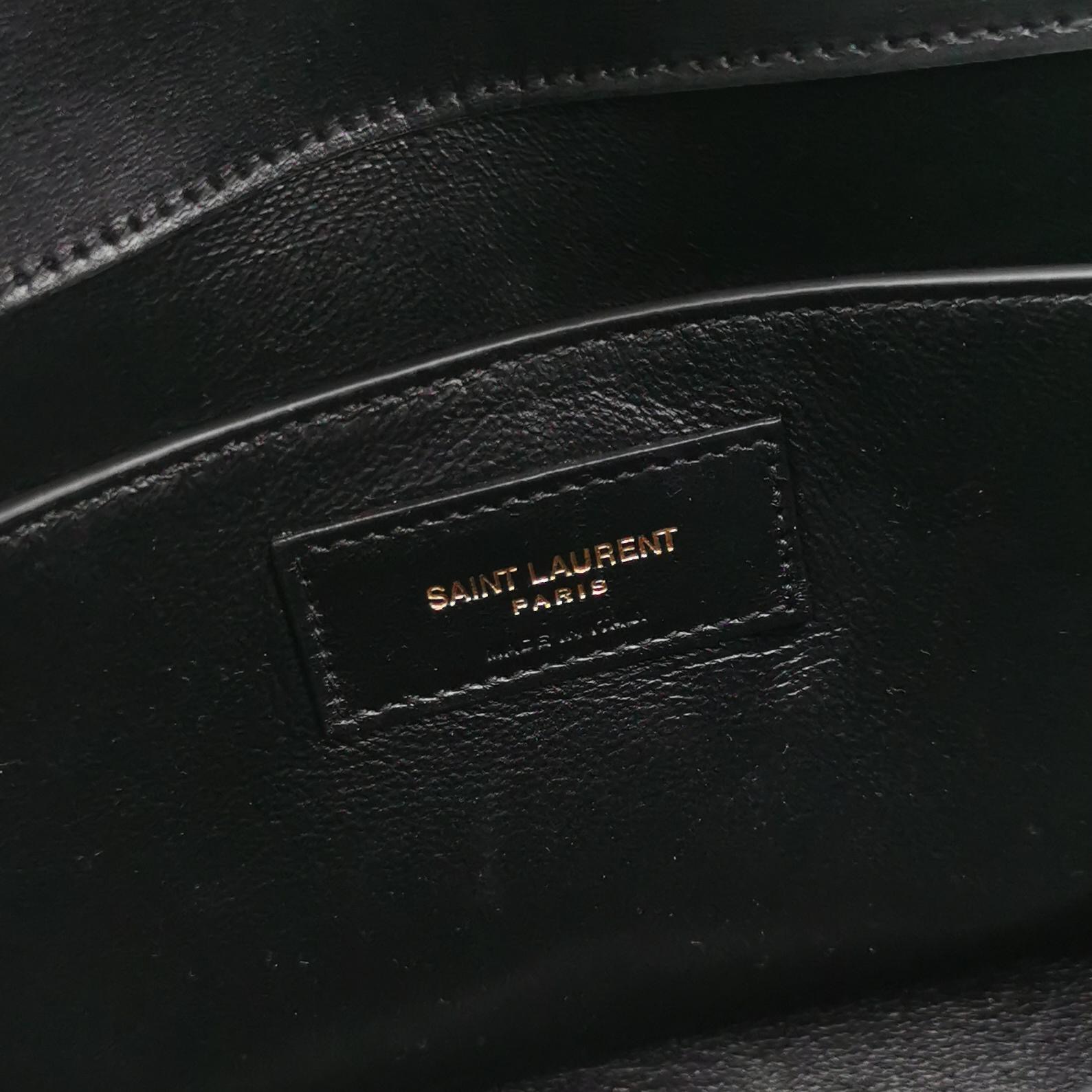 Saint Laurent Manhattan Shoulder Bag Leather Small — photo 8 of 22