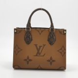Louis Vuitton(LV) OnTheGo Tote Reverse Monogram Giant PM — thumbnail 3