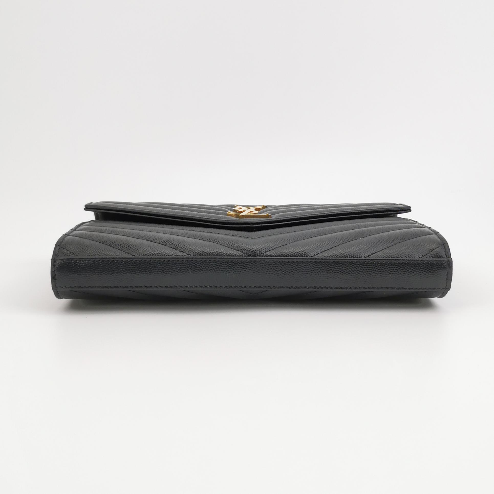 Saint Laurent(YSL) Classic Monogram Wallet on Chain Matelasse Chevron Leather Medium