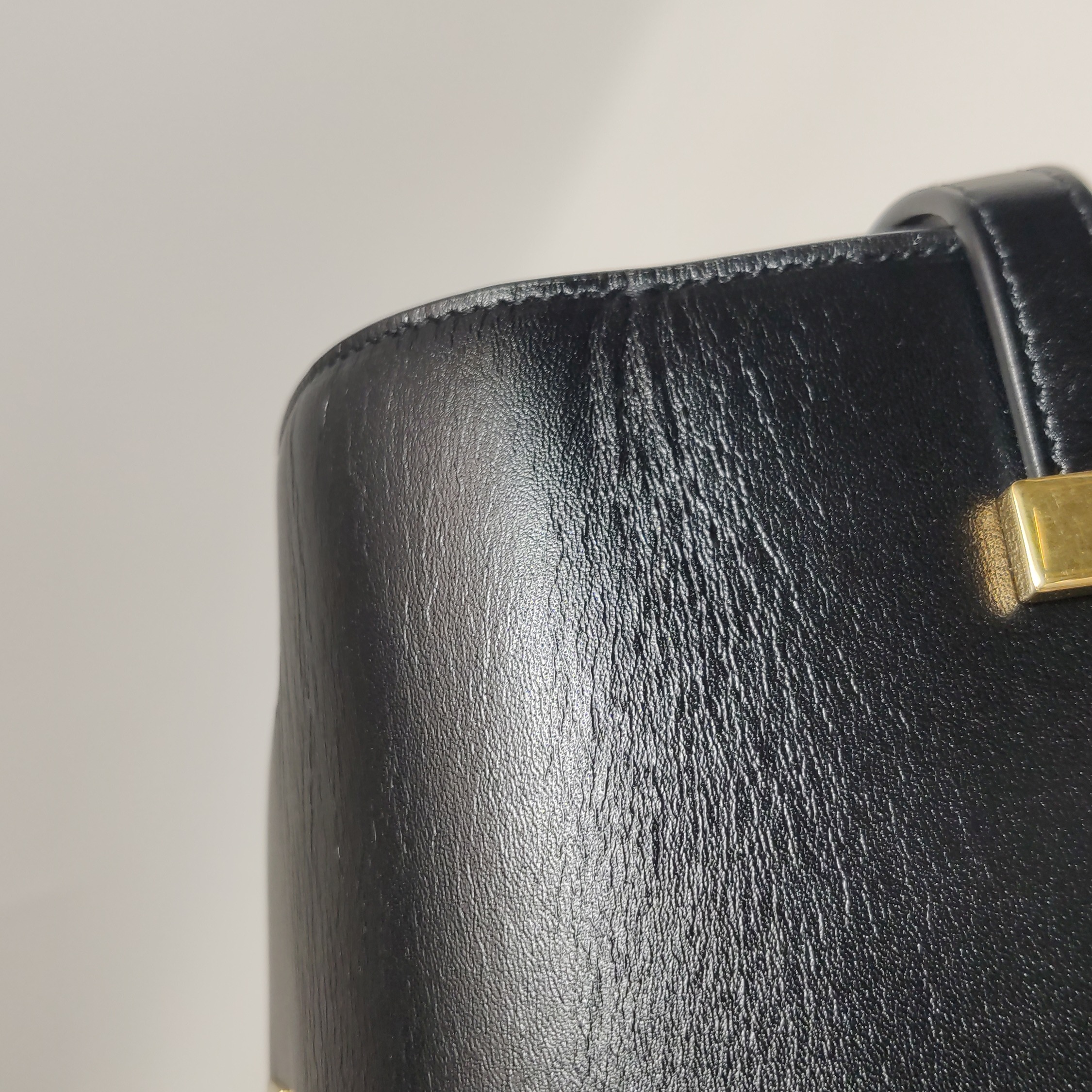 Saint Laurent Manhattan Shoulder Bag Leather Small — photo 22 of 22