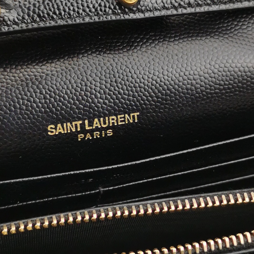 Saint Laurent(YSL) Classic Monogram Wallet on Chain Matelasse Chevron Leather Medium