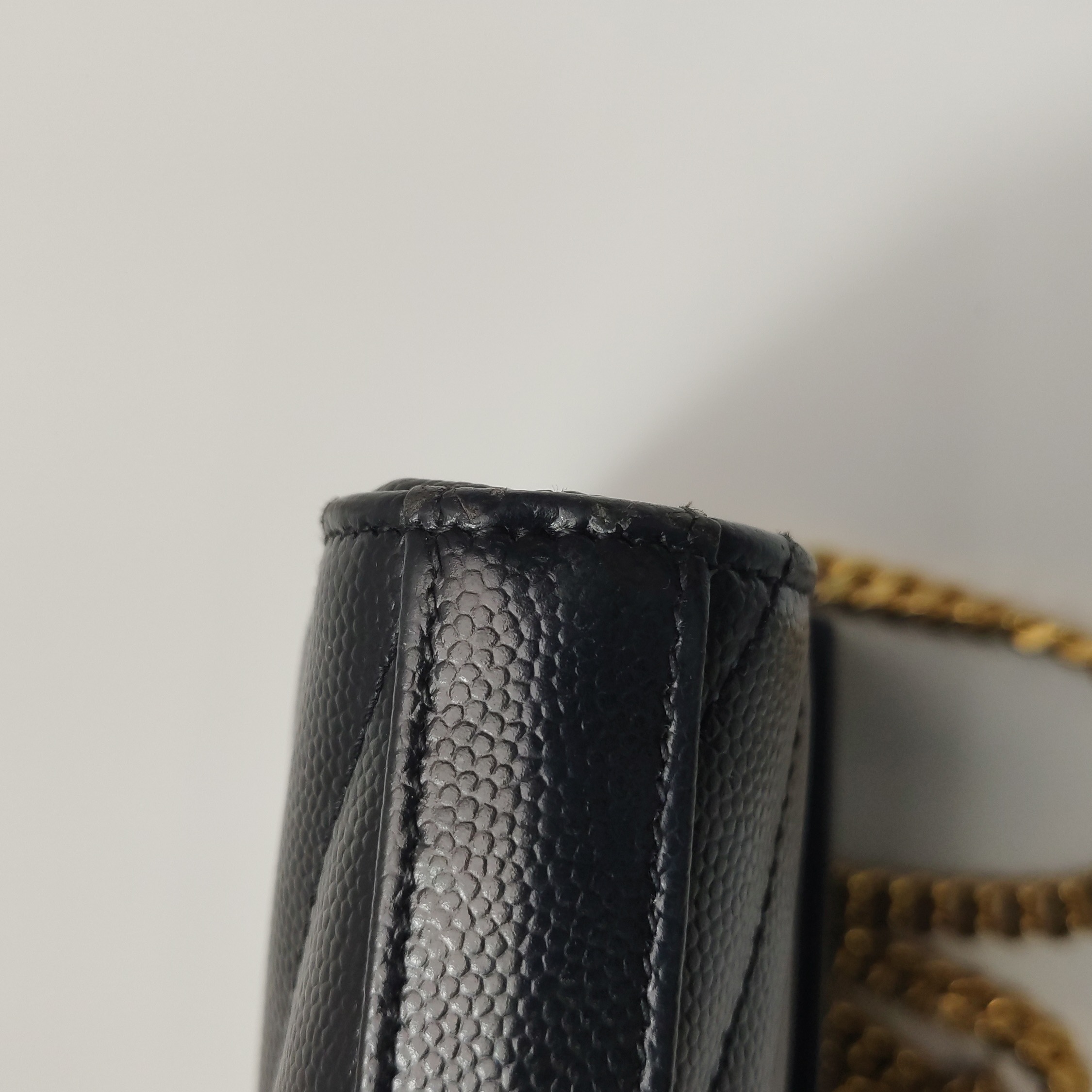 Saint Laurent(YSL) Classic Monogram Wallet on Chain Matelasse Chevron Leather Medium