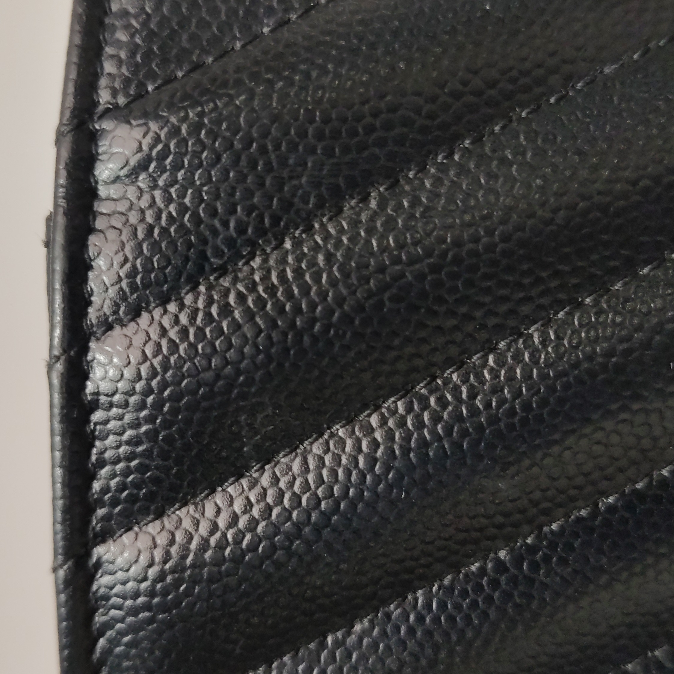 Saint Laurent(YSL) Classic Monogram Wallet on Chain Matelasse Chevron Leather Medium