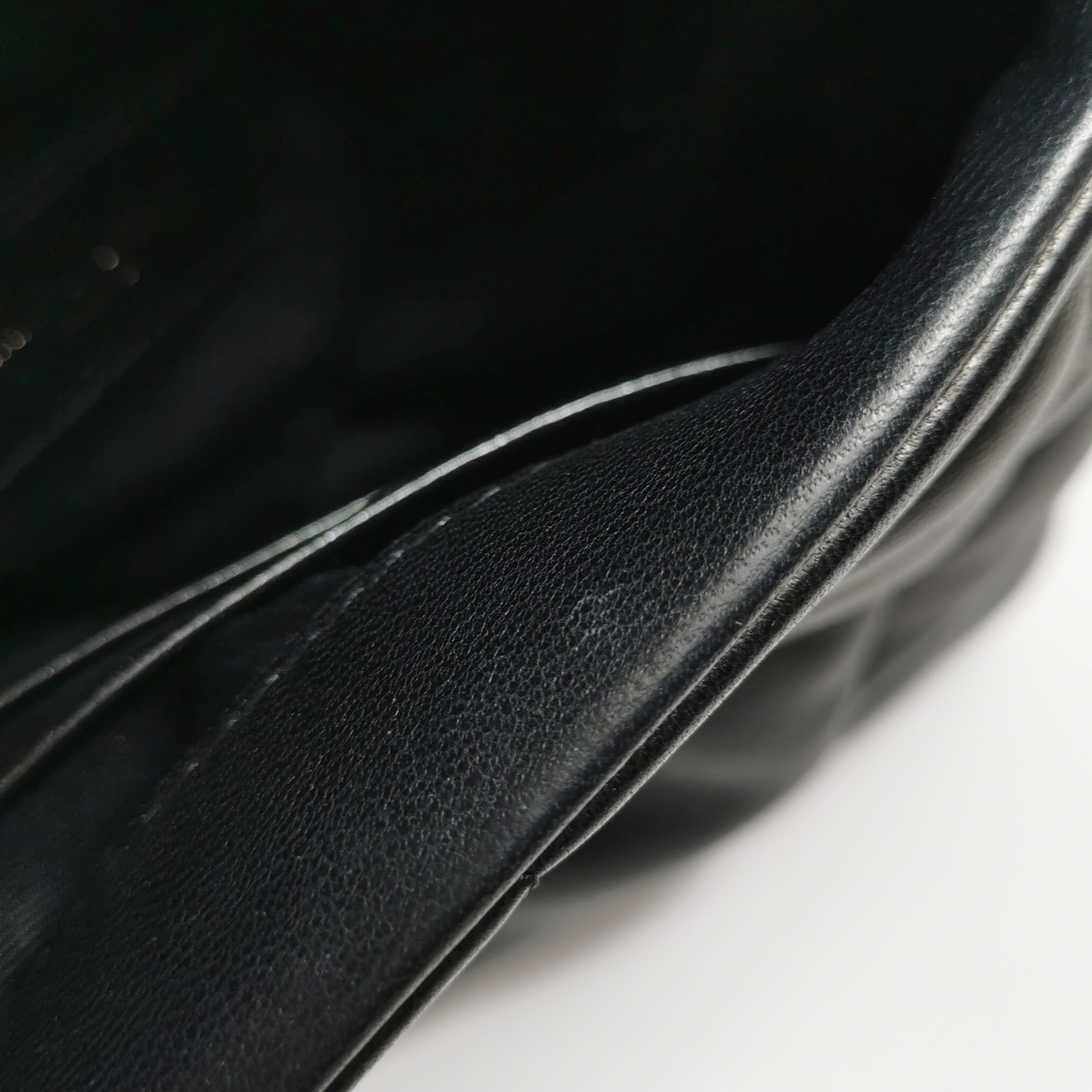 Saint Laurent(YSL) Puffer Loulou Puffer Shoulder Bag Quilted Leather Mini — photo 8 of 18