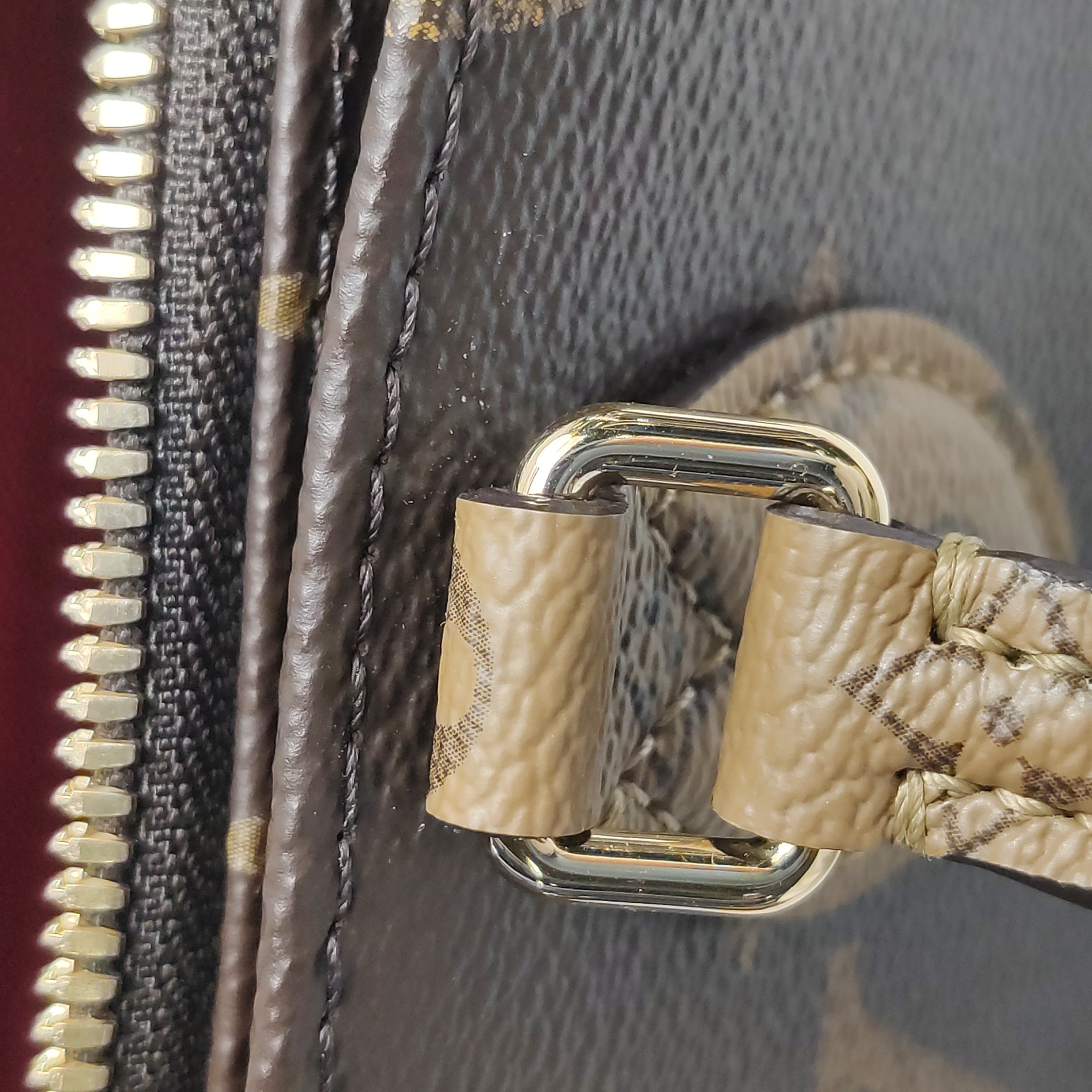 Louis Vuitton(LV) OnTheGo Tote Reverse Monogram Giant East West — photo 10 of 14