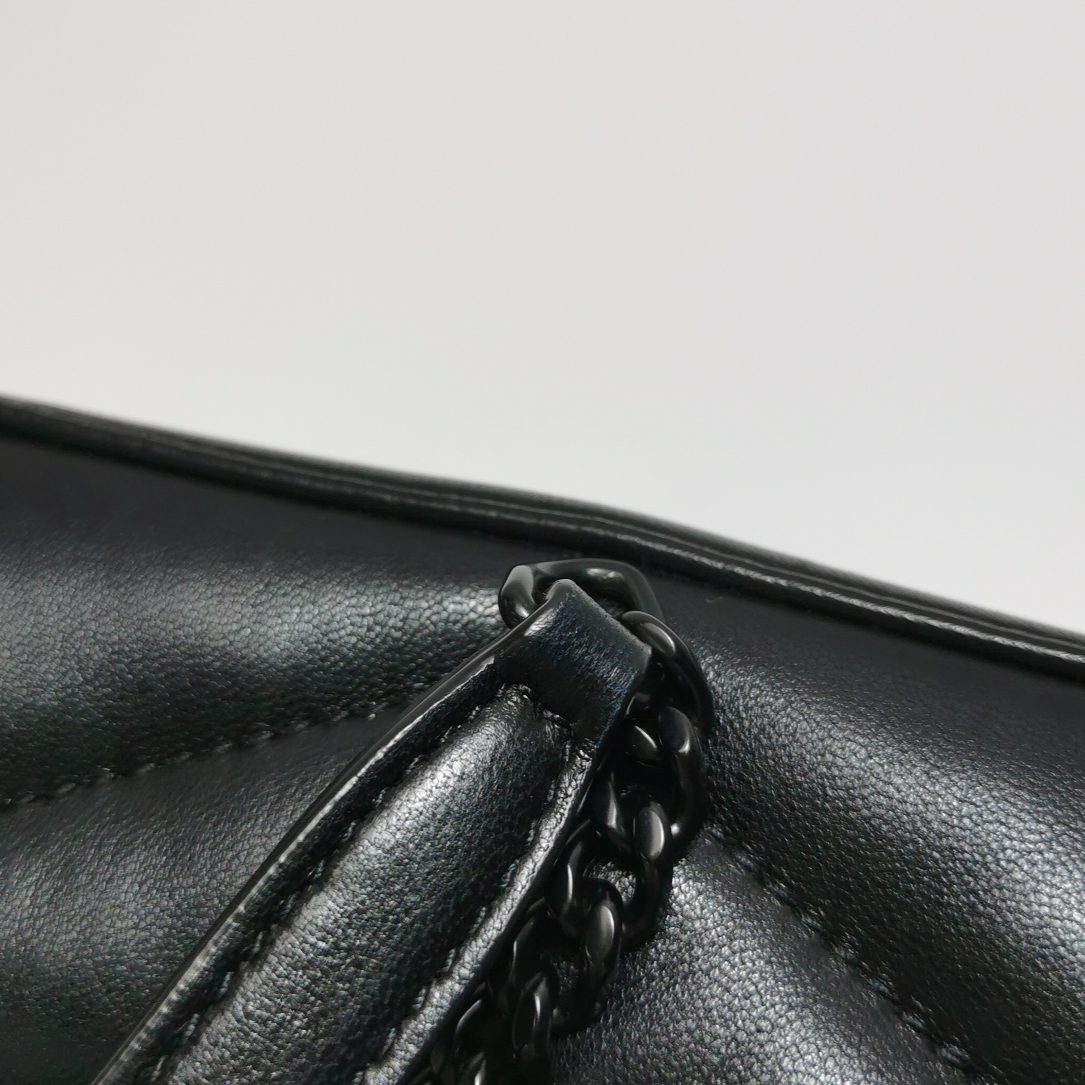 Saint Laurent(YSL) Puffer Loulou Puffer Shoulder Bag Quilted Leather Mini — photo 17 of 18
